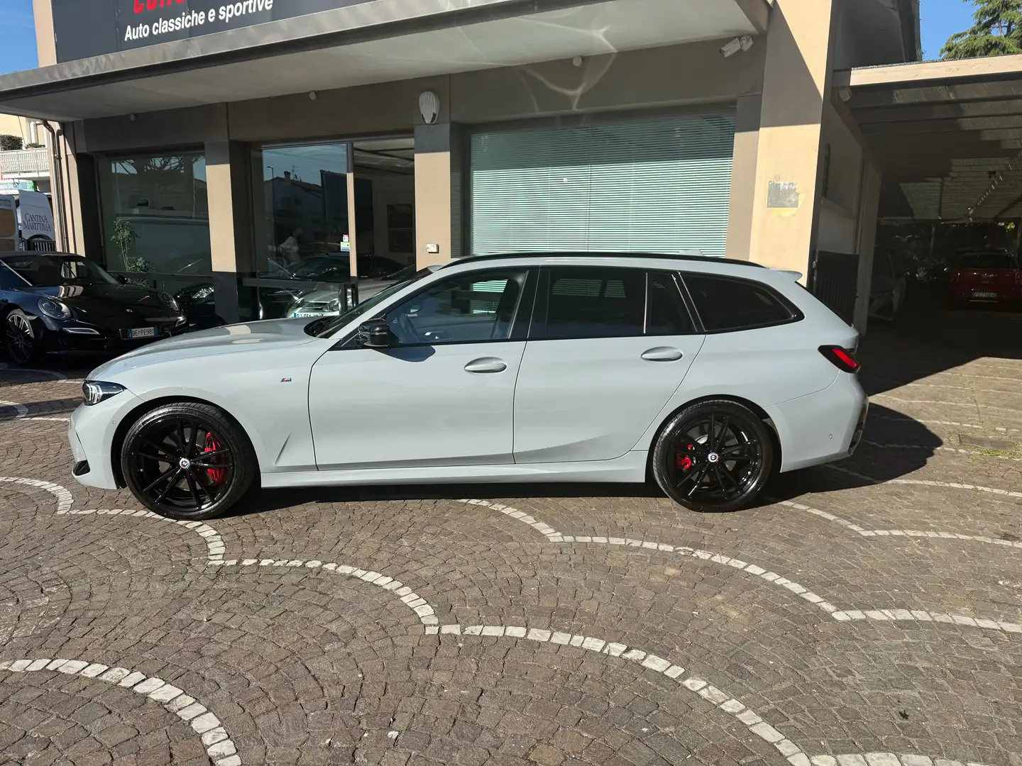 BMW 330 330d Touring mhev 48V xdrive MSport auto Сірий - 2