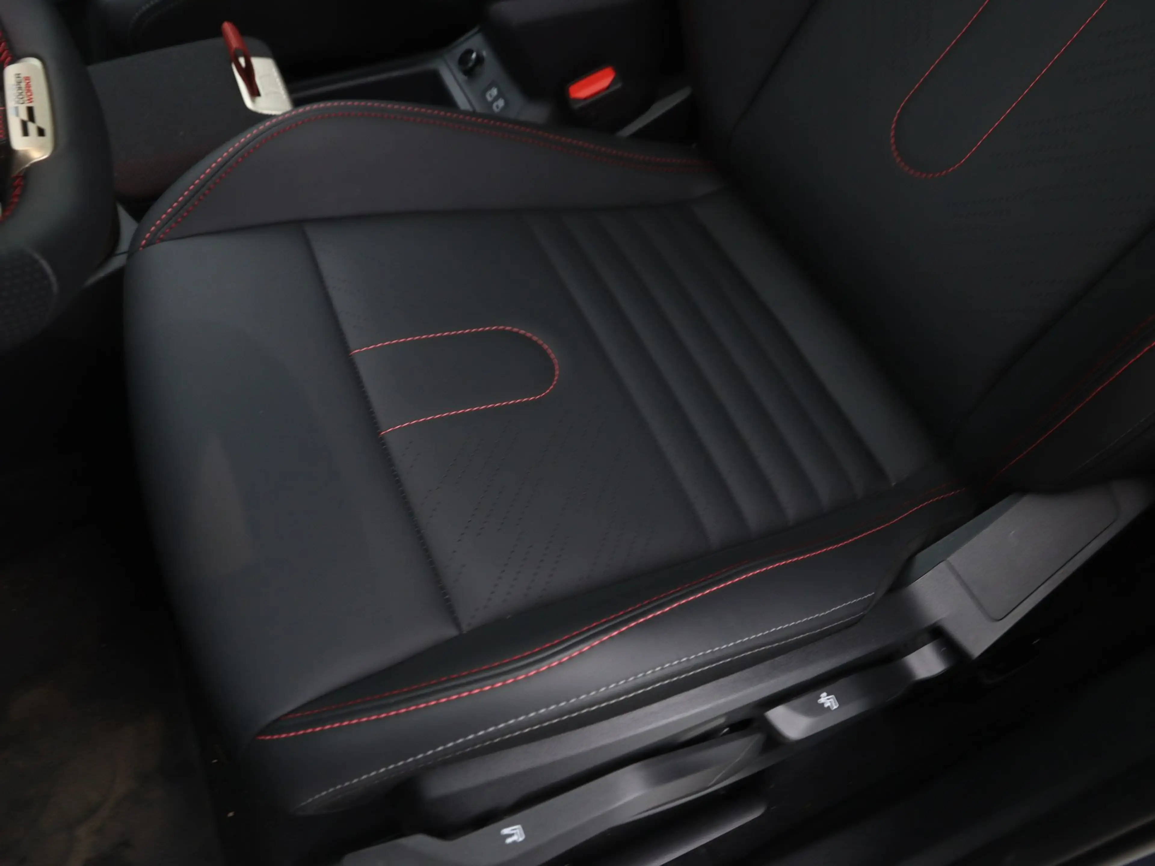 MINI John Cooper Works Countryman ALL4 Pakket L — photo 15