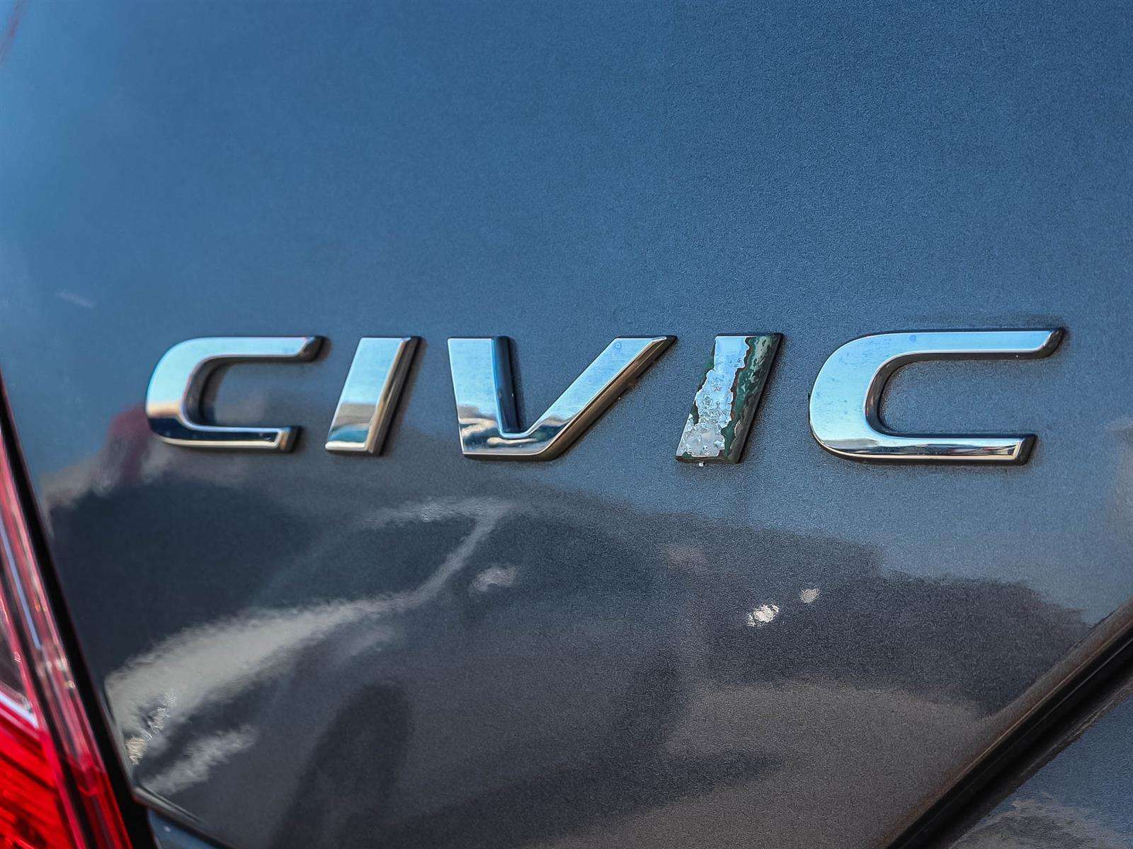 2018 Honda Civic SE thumb 22