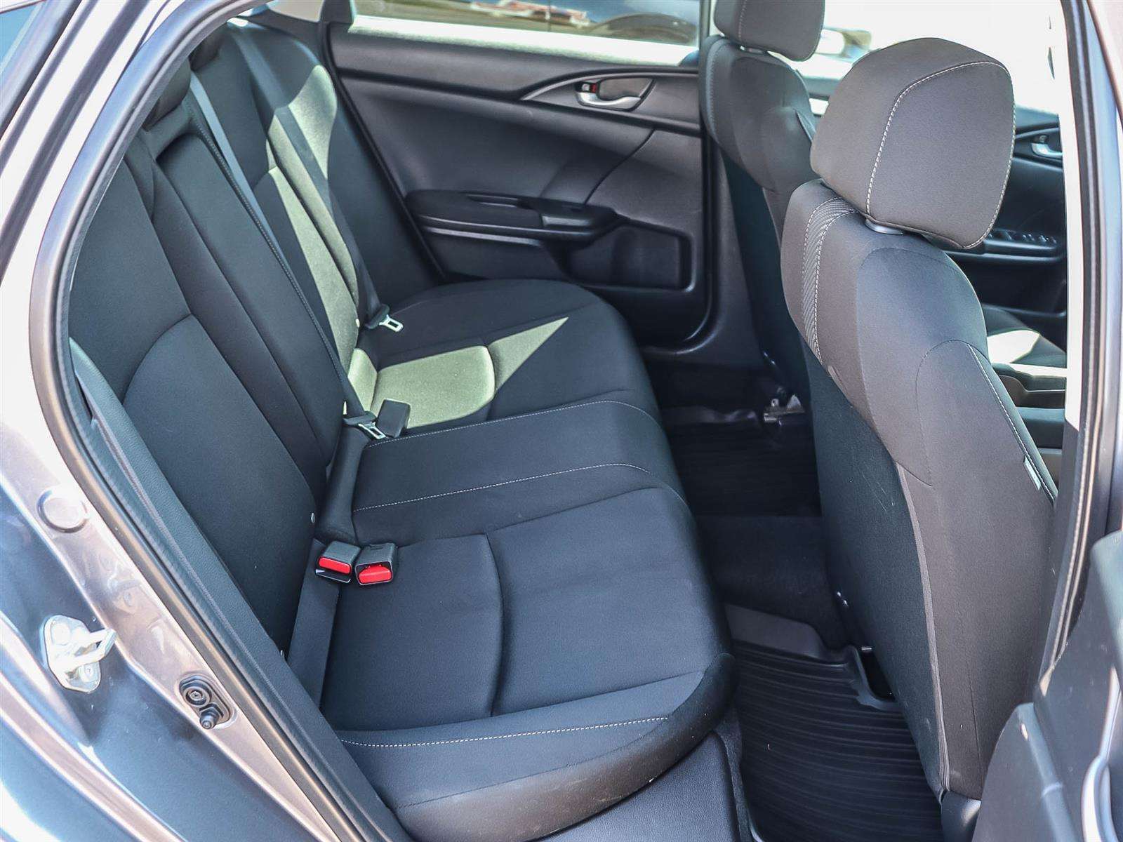 2018 Honda Civic SE thumb 19
