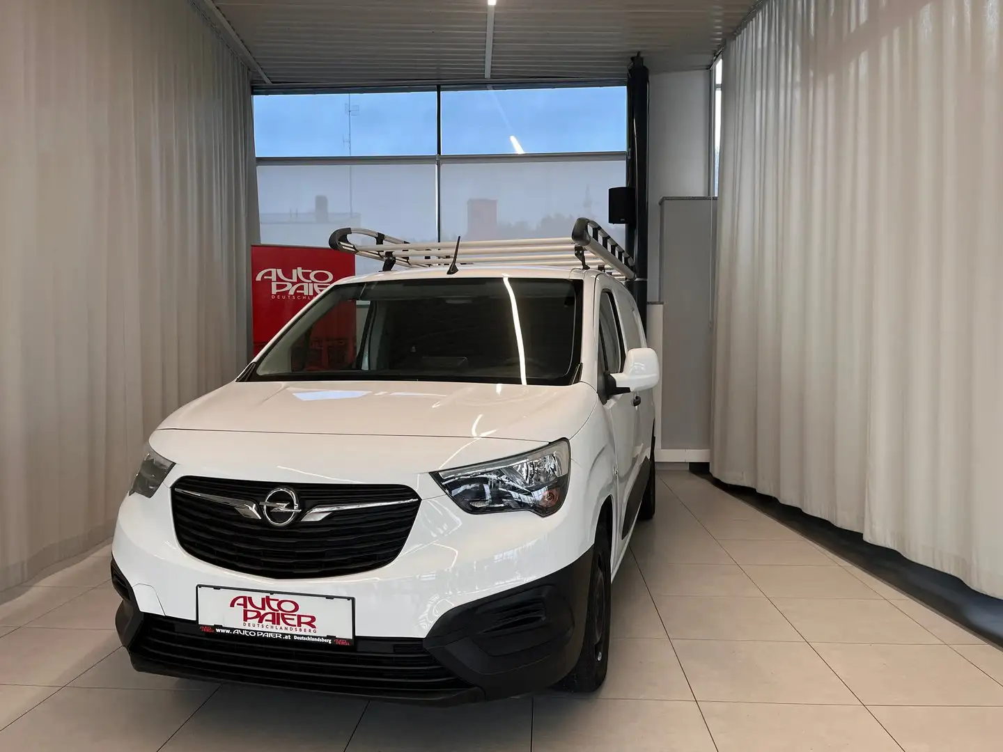 Opel Combo 1,5 Diesel XL (+) Enjoy Weiß - 2