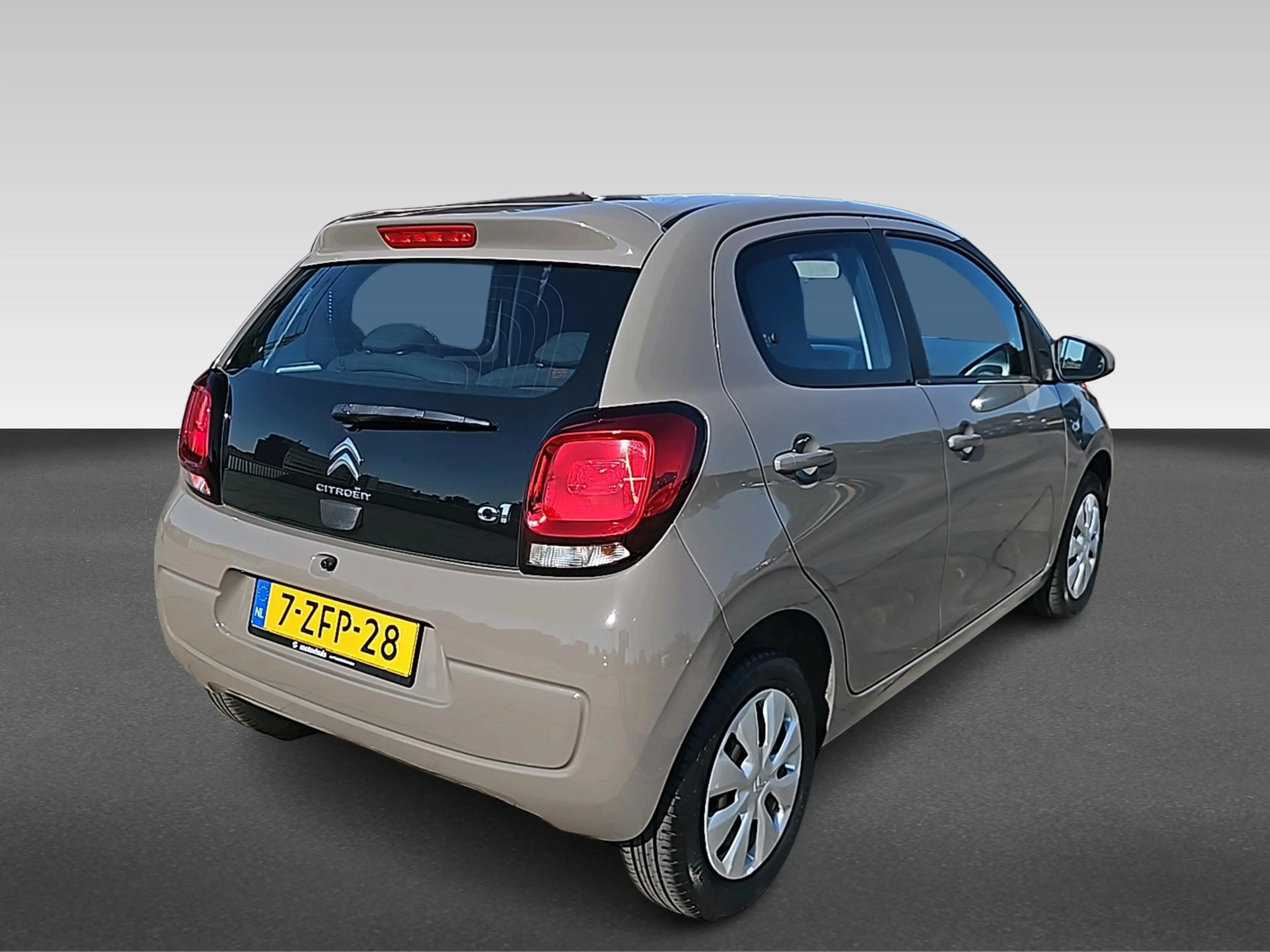 Citroen C1 1.0 e-VTi Feel | Achterbank in delen neerklapbaar — photo 4