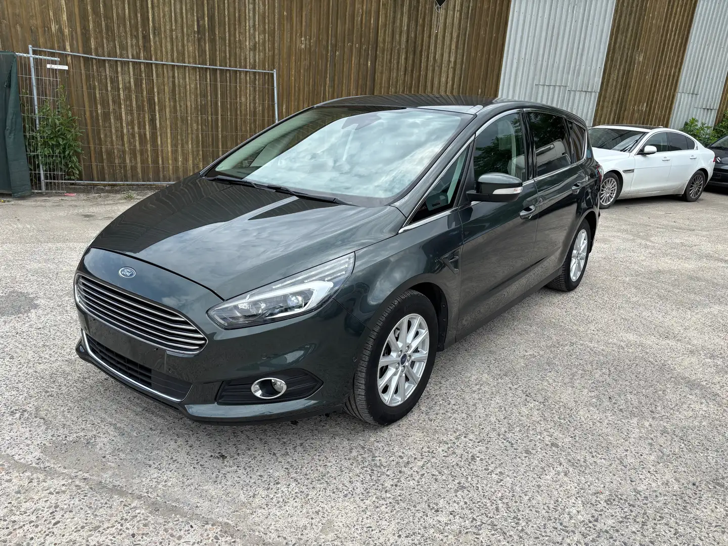 Ford S-Max 2.0 TDCi Titanium *FULL*LED*EURO6* Groen - 1