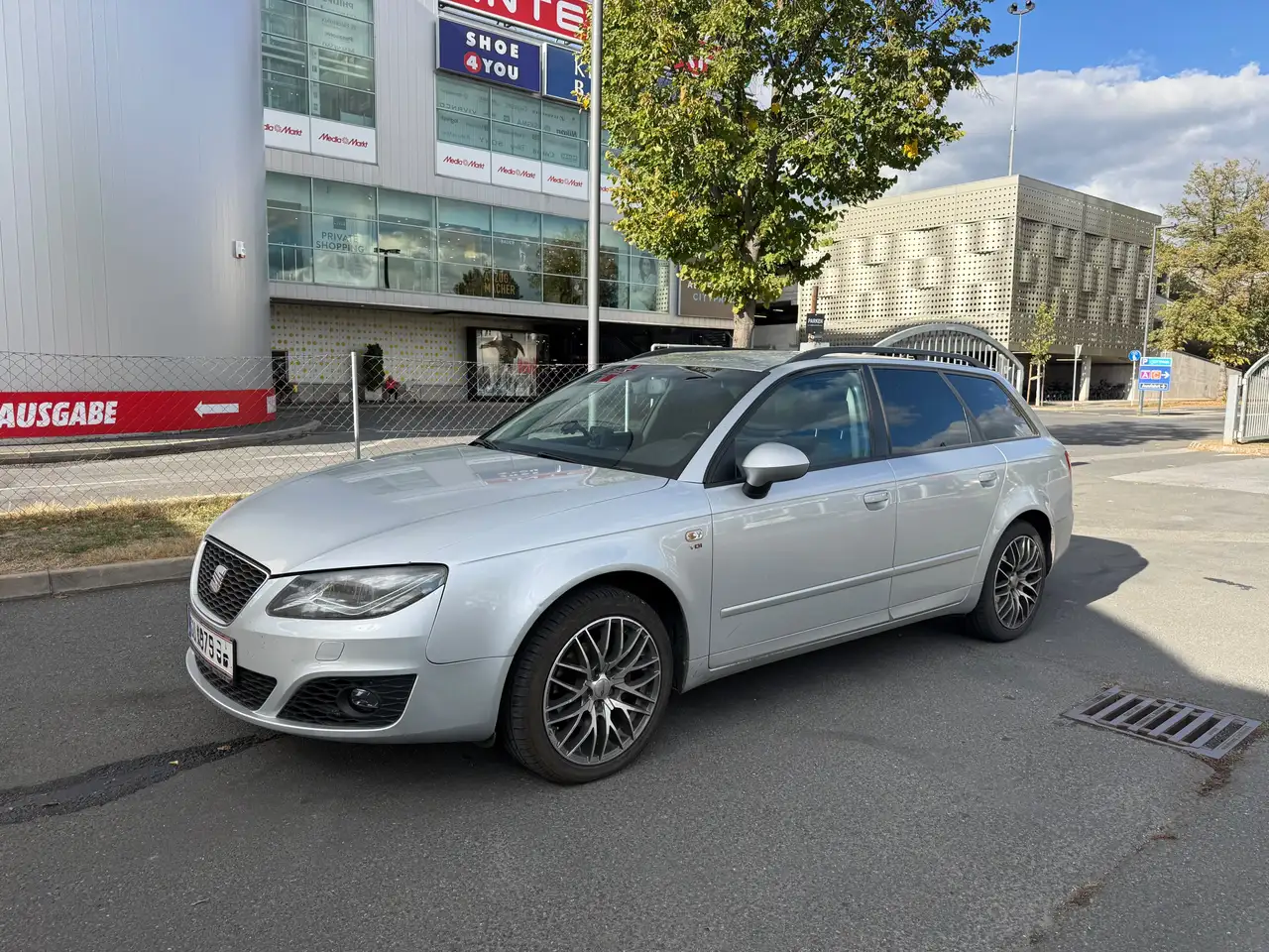 SEAT Exeo