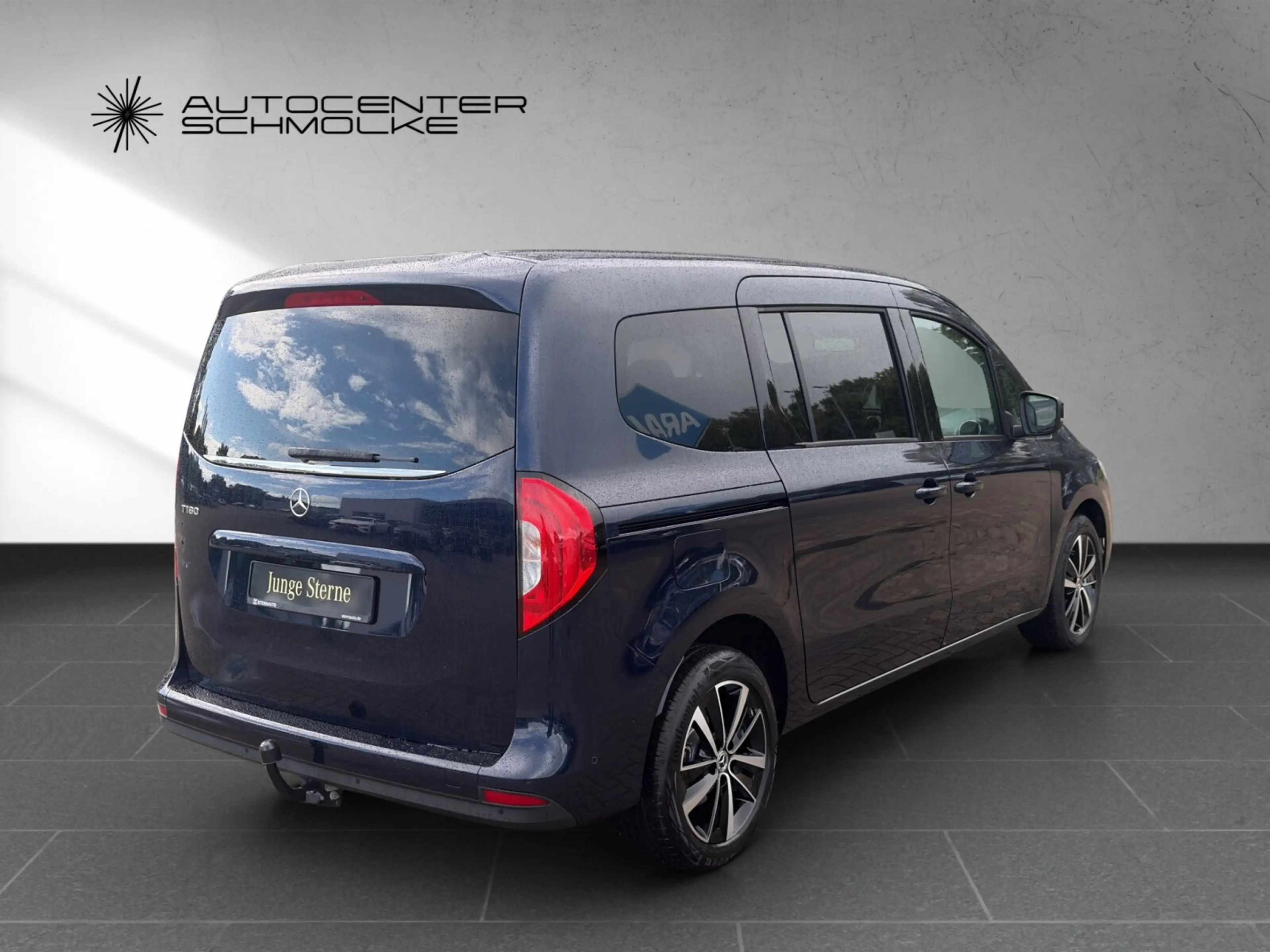 Mercedes-Benz T-Class T 180 L Progressive Ed *7-SITZER*AHK*NAVI*R'FK* — photo 6