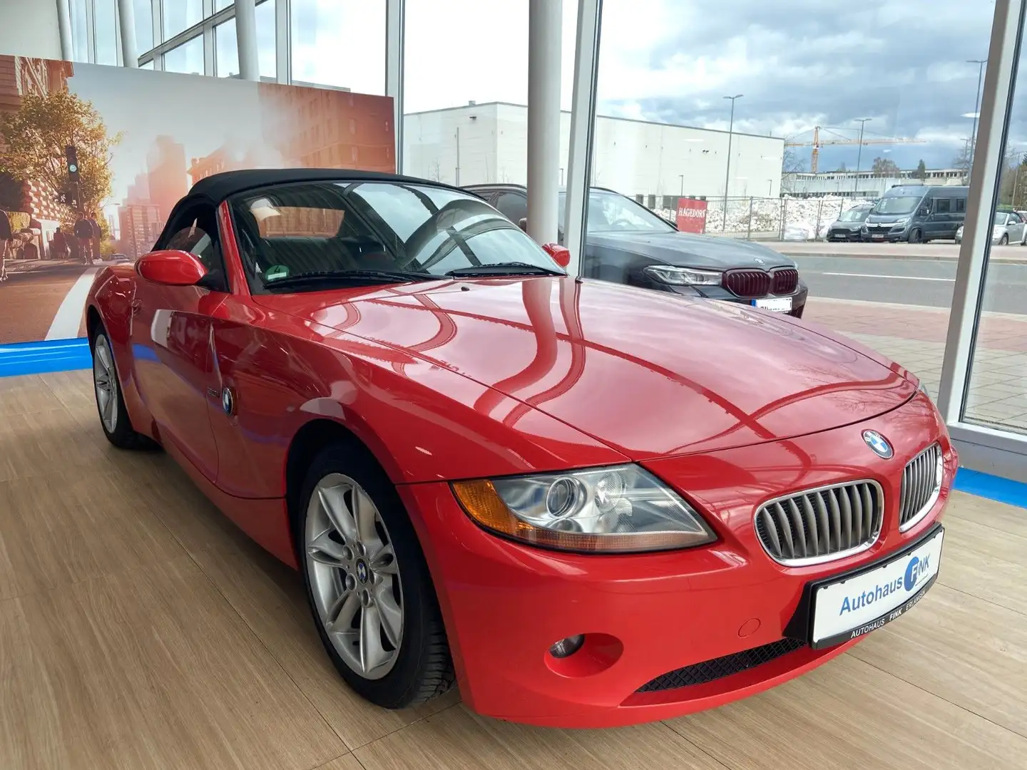BMW Z4 3.0i Sport-Lederlenkrad Leder SHZ HIFI Rot - 2