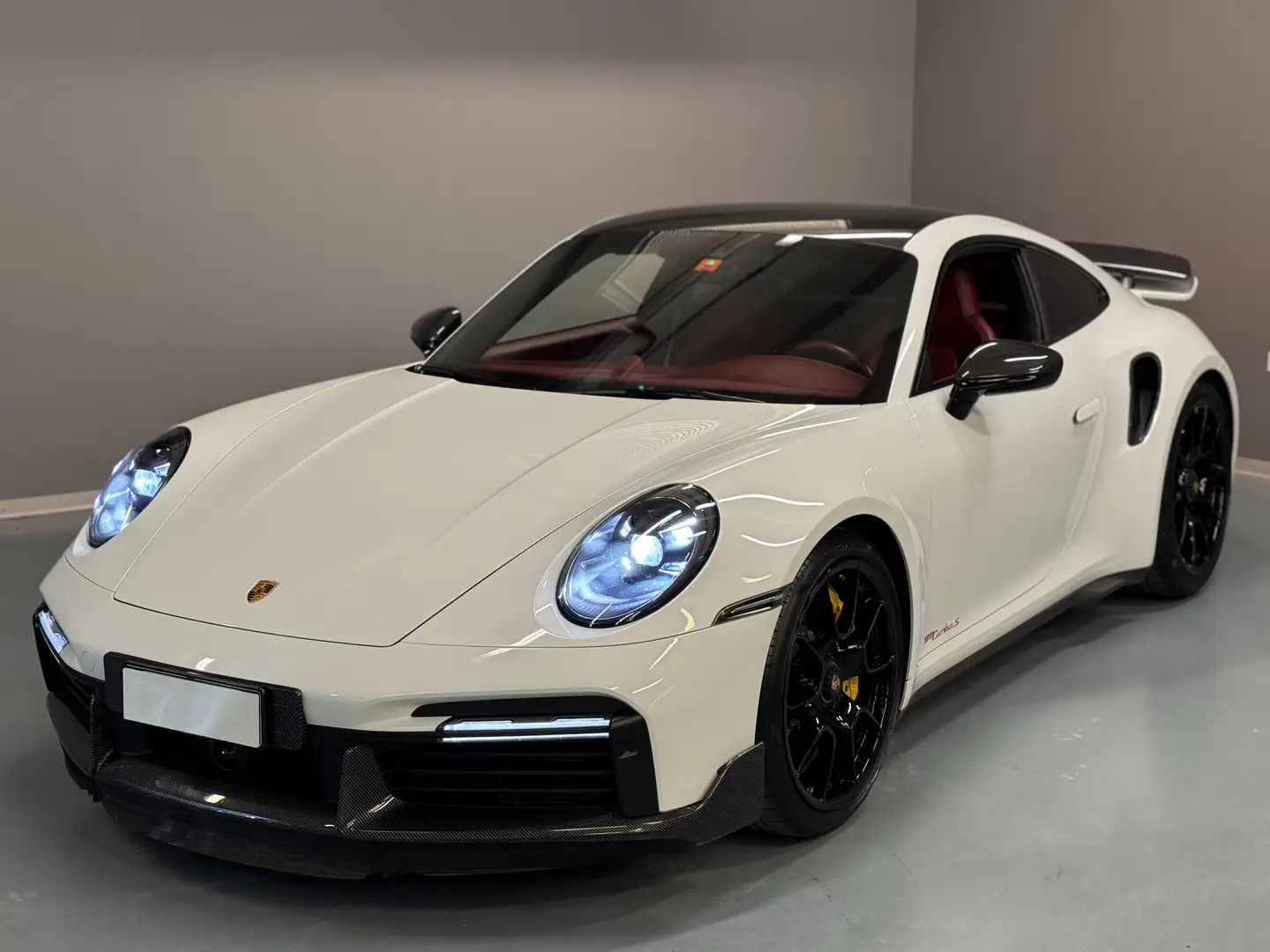 Porsche 992 992 TURBO S AERO KIT - CARBONIO - FRENI CARBO Weiß - 1