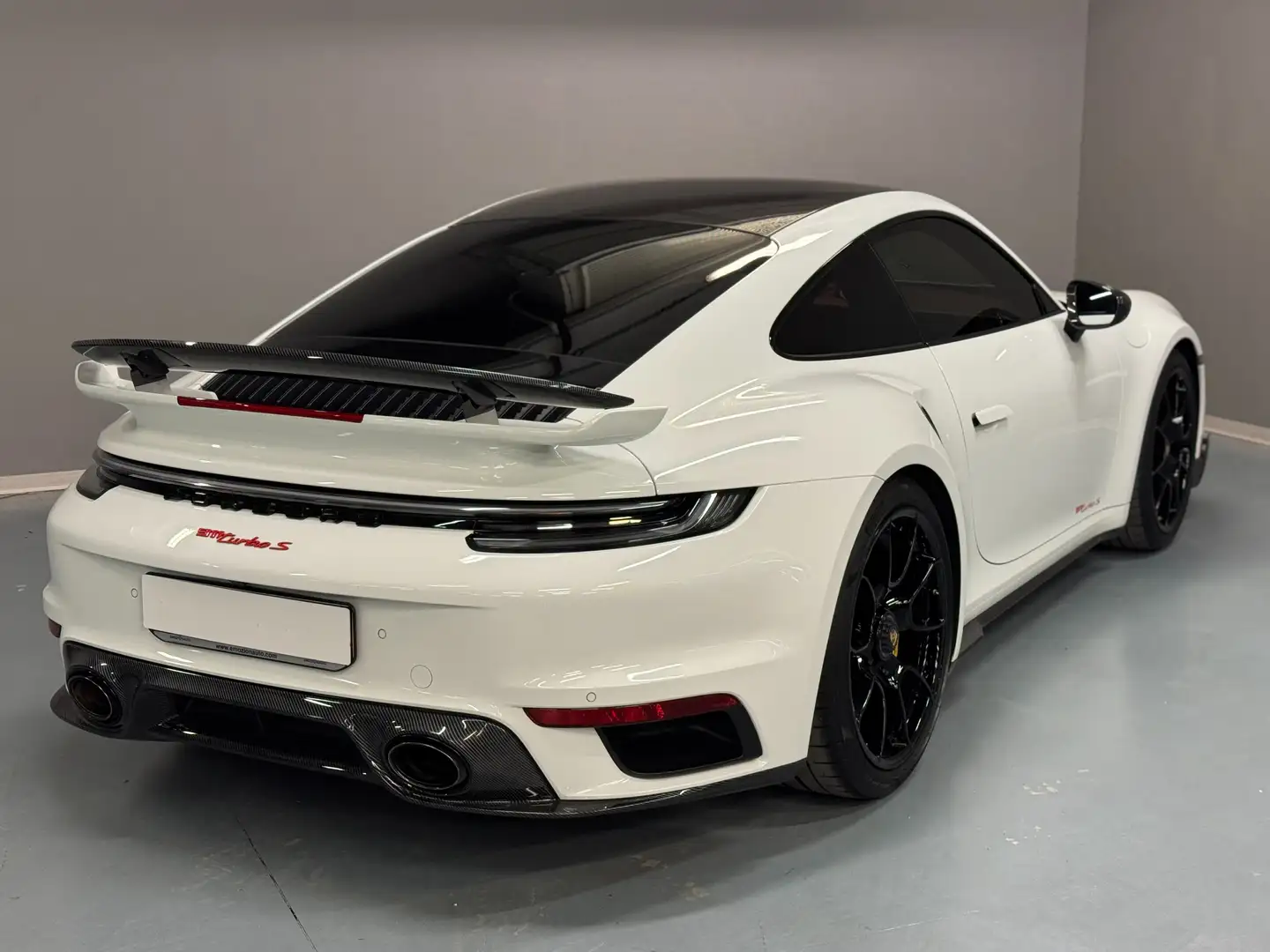 Porsche 992 992 TURBO S AERO KIT - CARBONIO - FRENI CARBO Weiß - 2