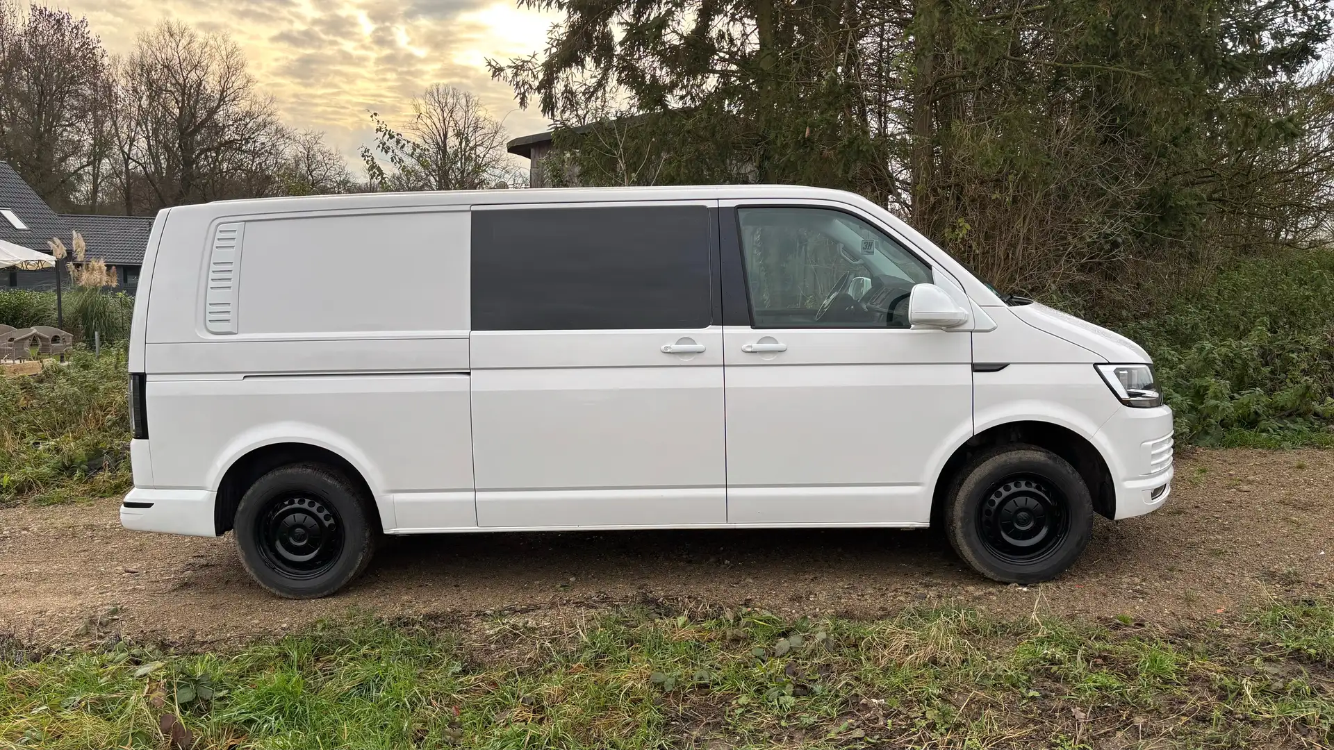 Volkswagen T6 Kombi Lang Mixto Ausbau 6-Sitzer LKW SiHZ Klima Checkh Weiß - 2