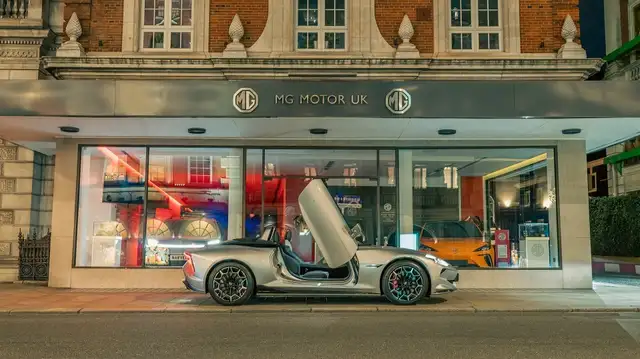 MG Cyberster 77kWh GT