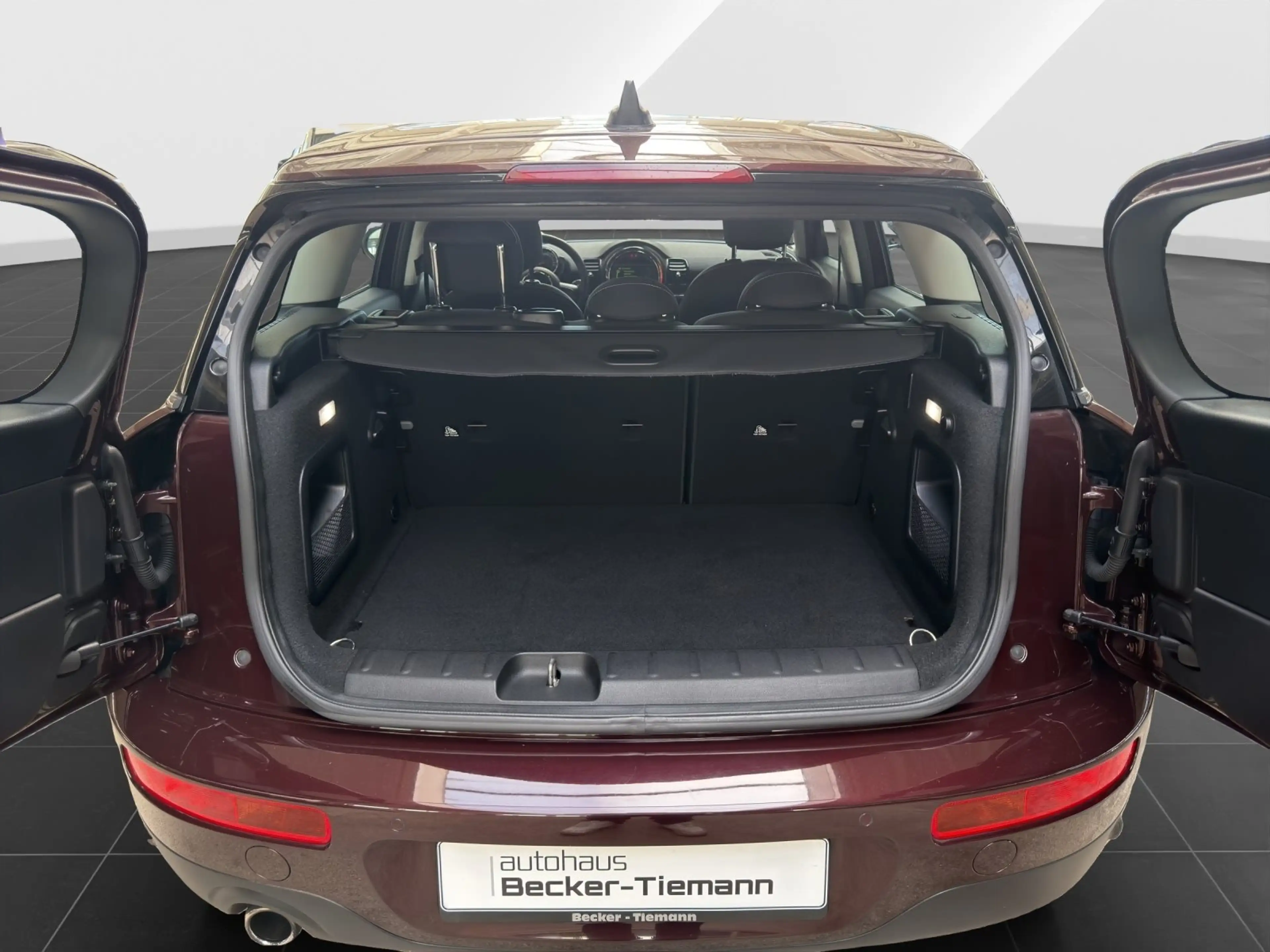 MINI Cooper Clubman Klima/AHK/Isofix/PDC — photo 14