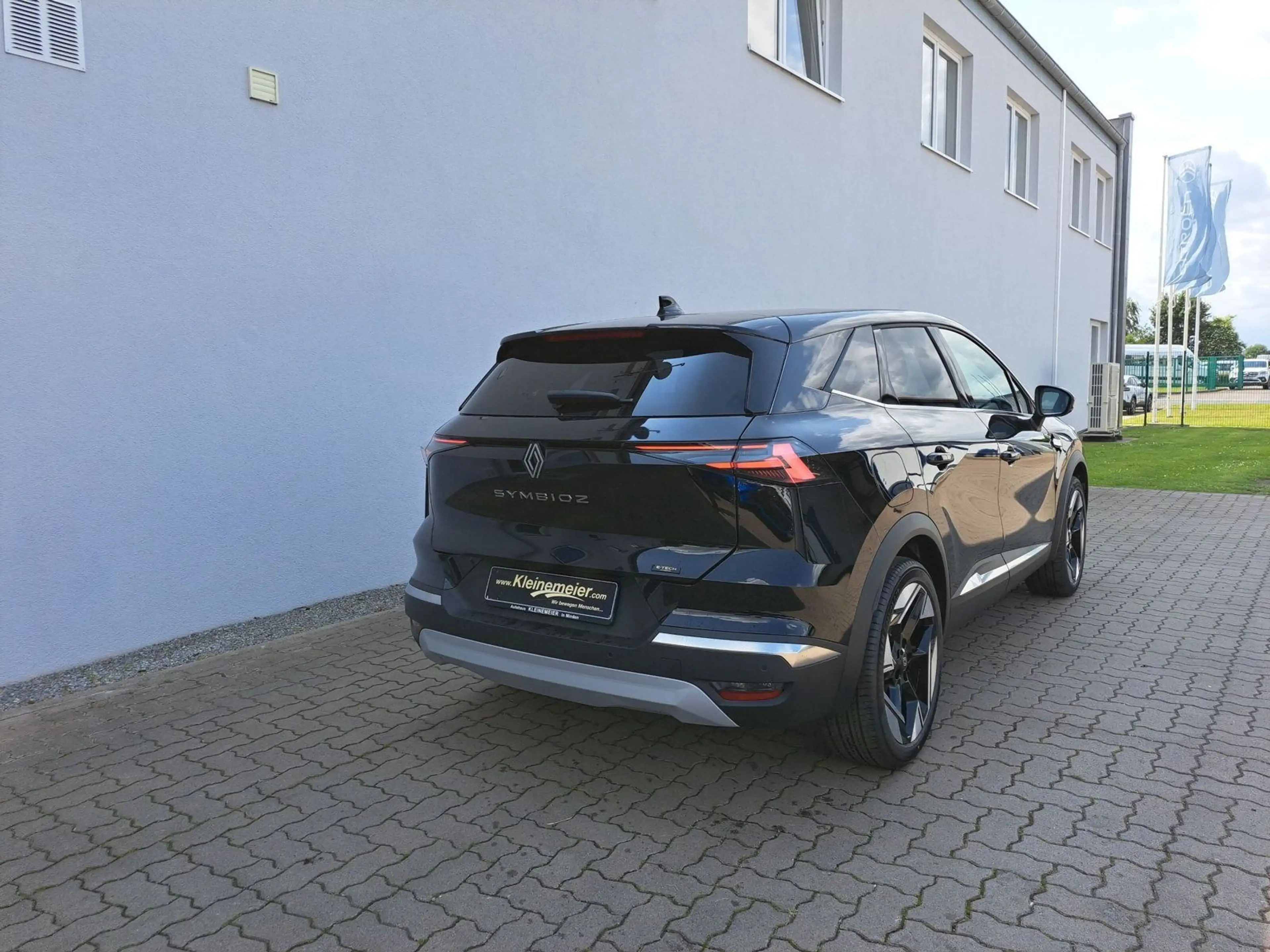 Renault Symbioz 1.6 E-TECH Full Hybrid 145 Iconic — photo 4