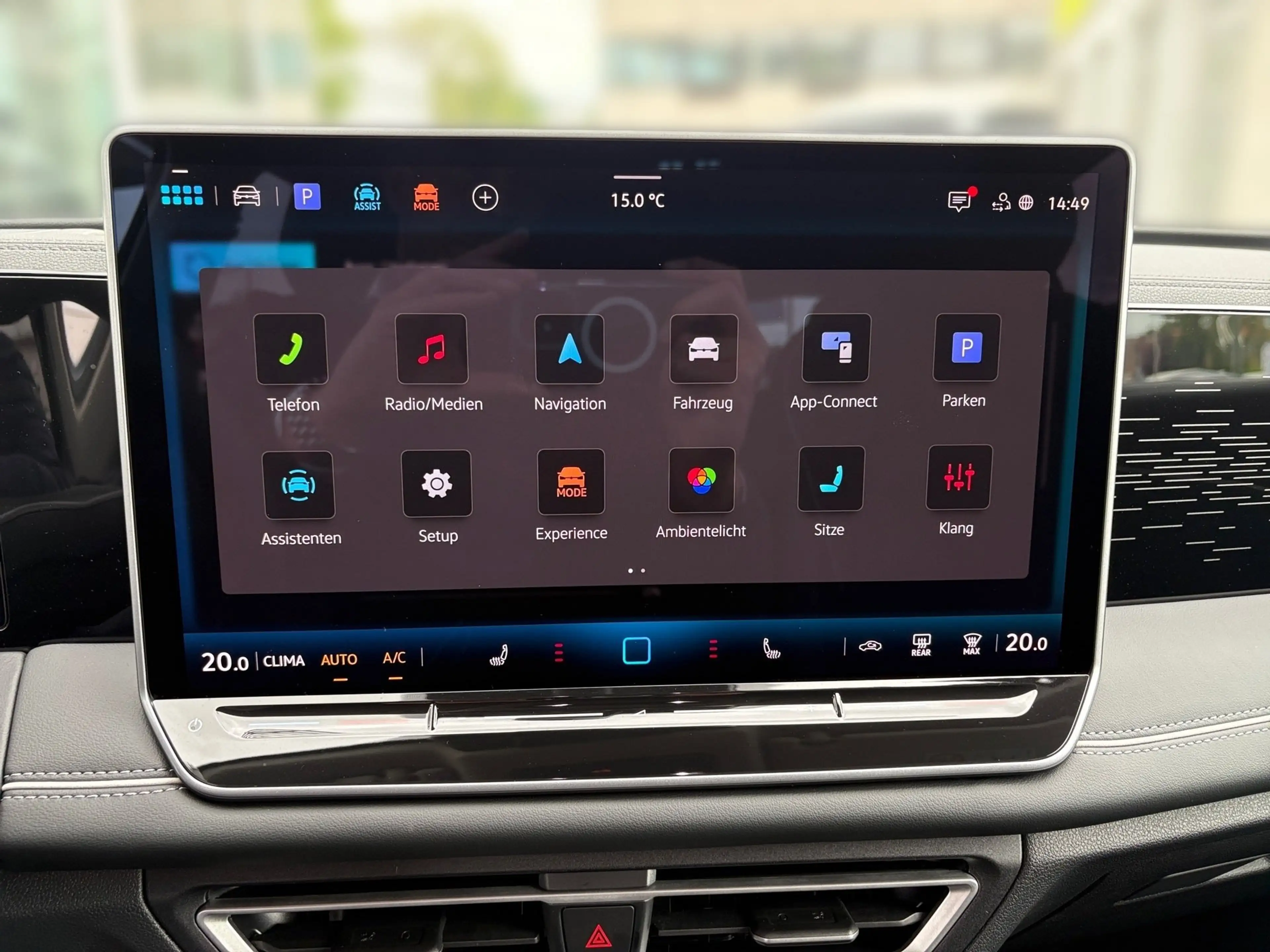 Volkswagen Tiguan 2.0 TDI Elegance *AHK*NAVI*KAMERA* — photo 13