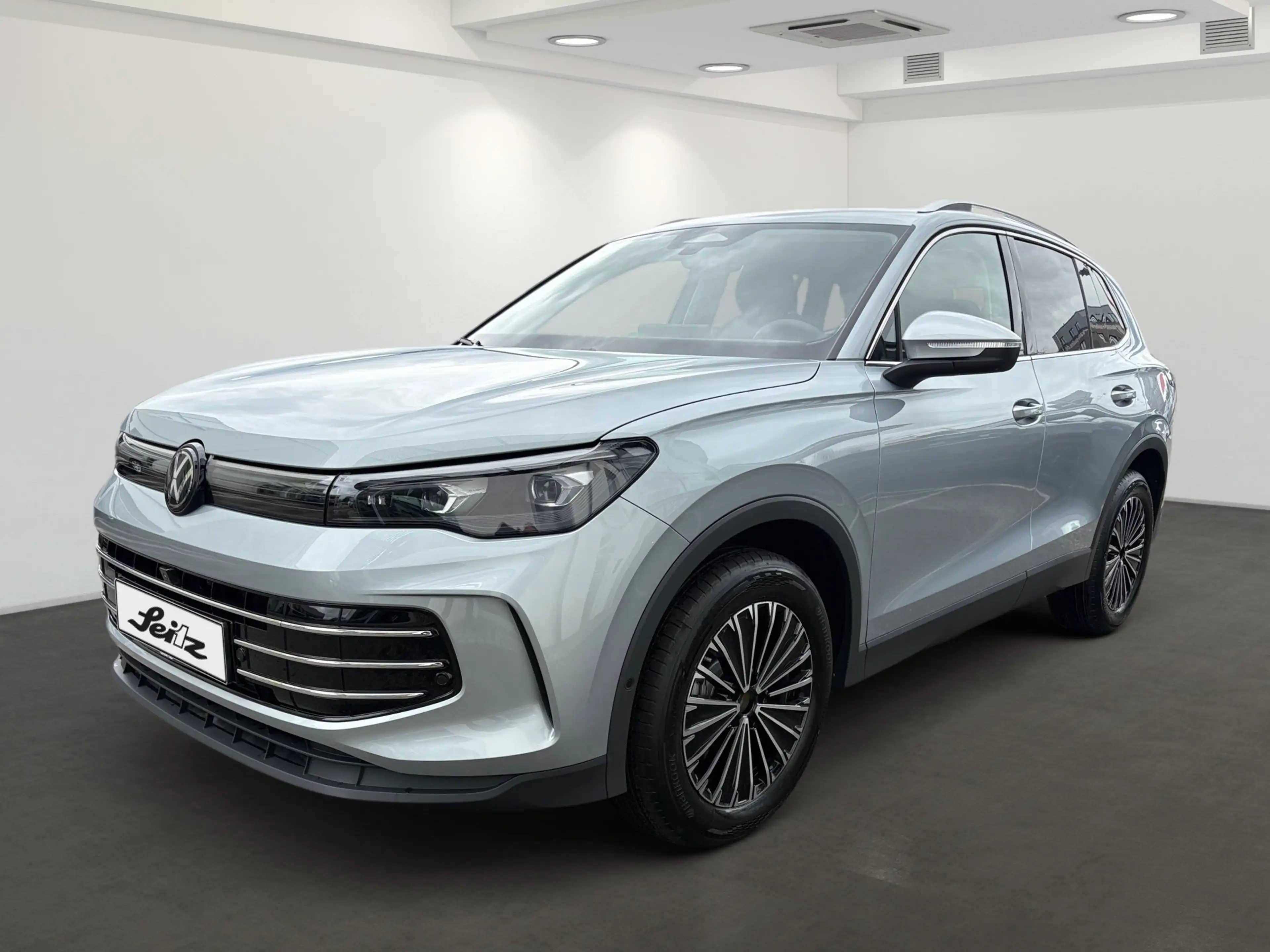 Volkswagen Tiguan 2.0 TDI Elegance *AHK*NAVI*KAMERA* — photo 2