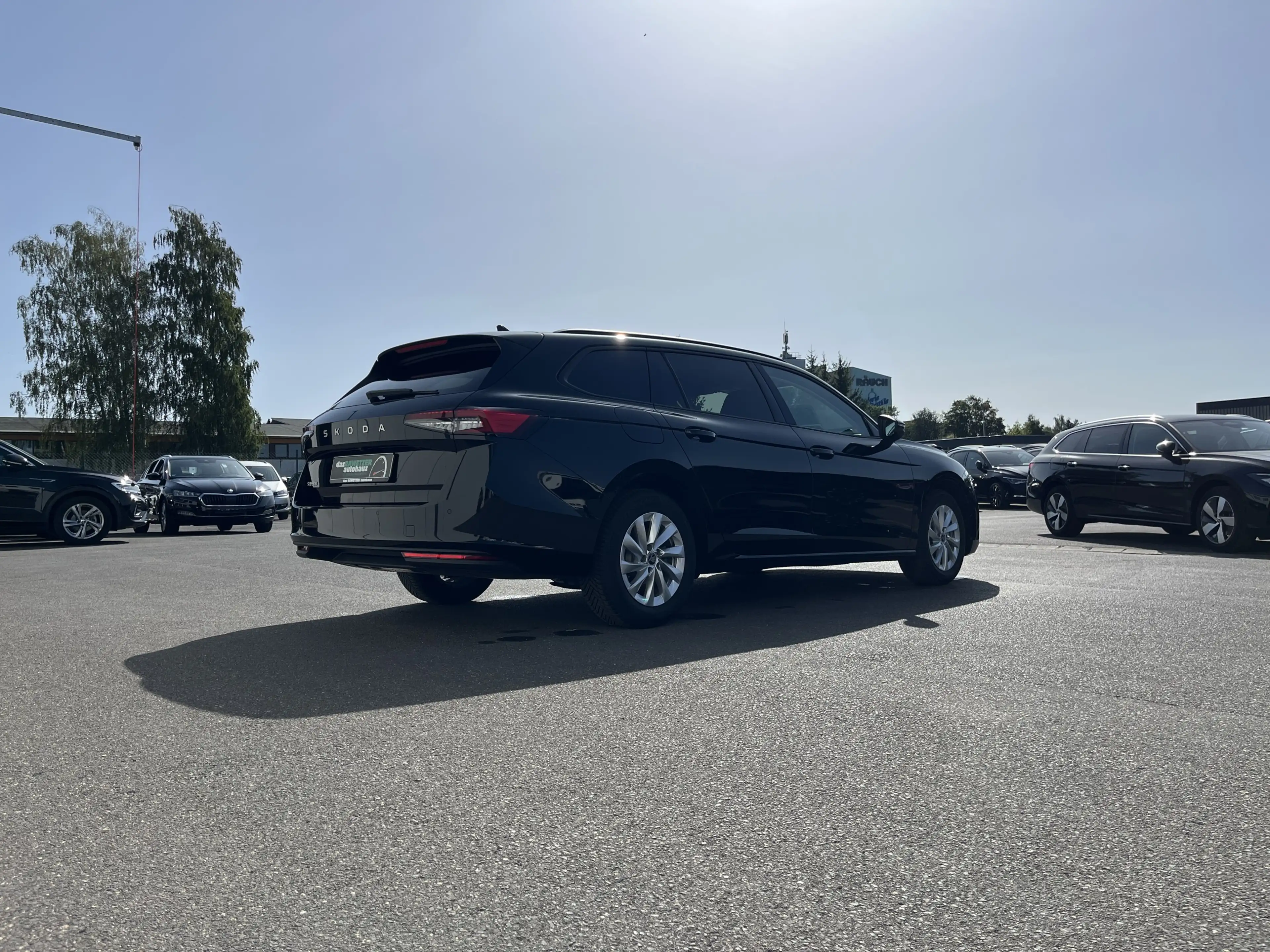 Skoda Superb Combi 2.0 TDI DSG Essence 199€ m.20% Anz. Navi A — photo 7