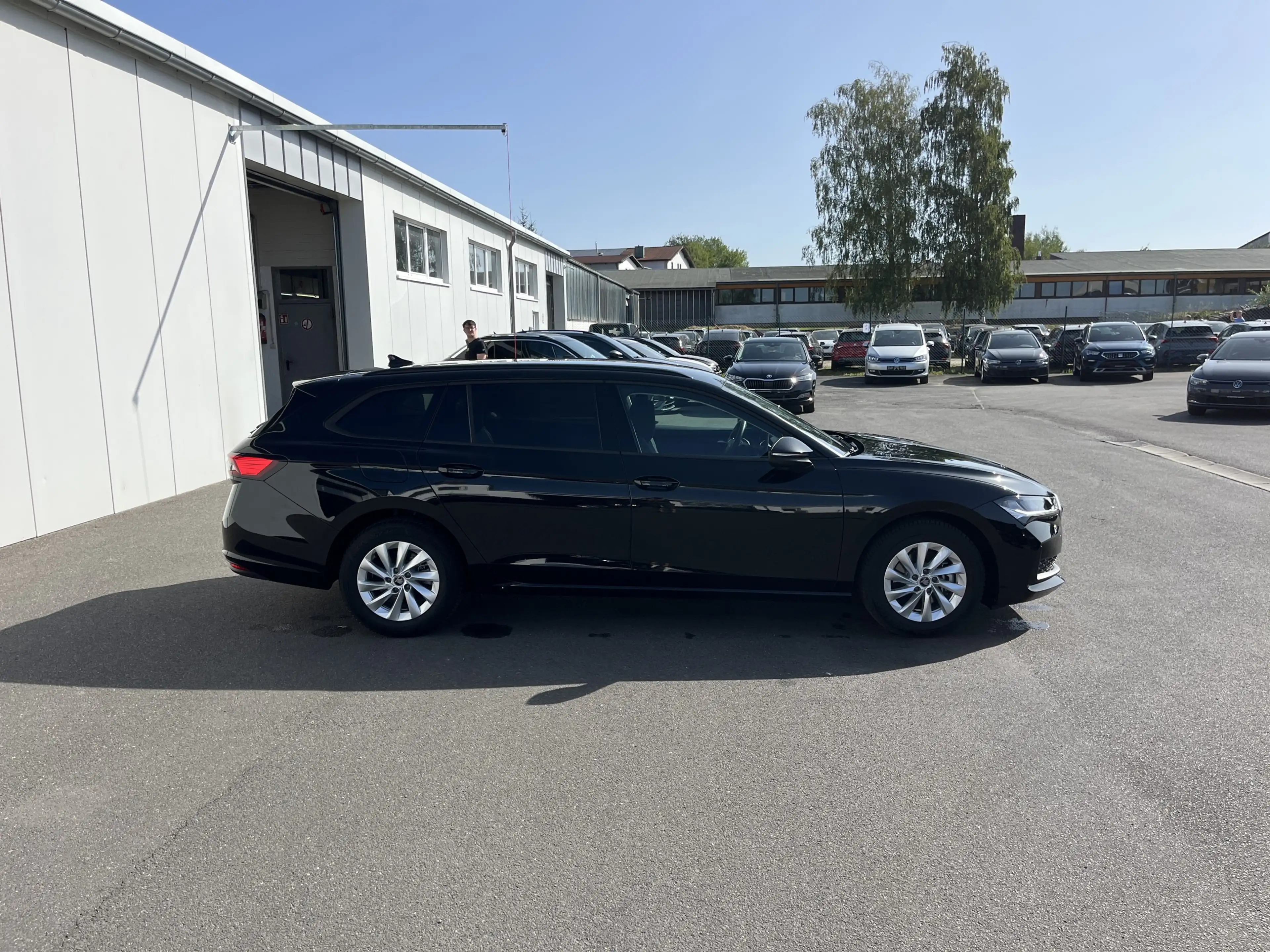 Skoda Superb Combi 2.0 TDI DSG Essence 199€ m.20% Anz. Navi A — photo 6