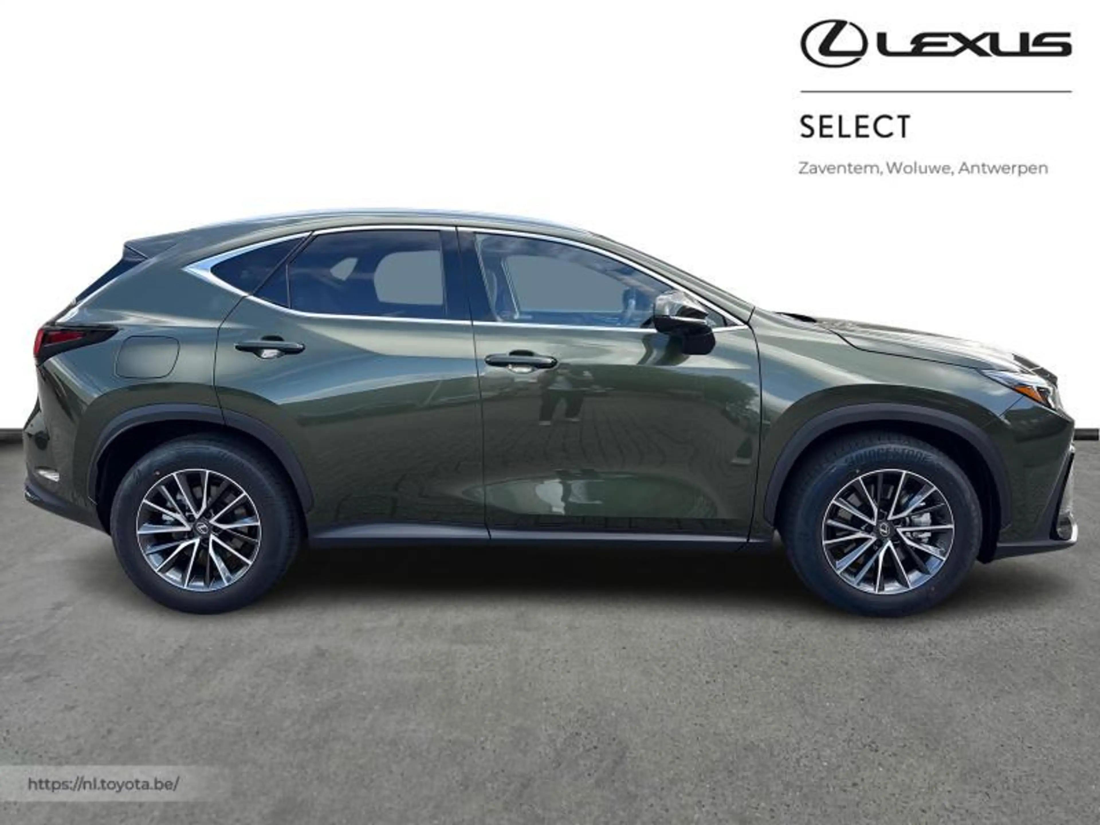 Lexus NX 450h+ Executive Line + Pano + Tow Bar — photo 14