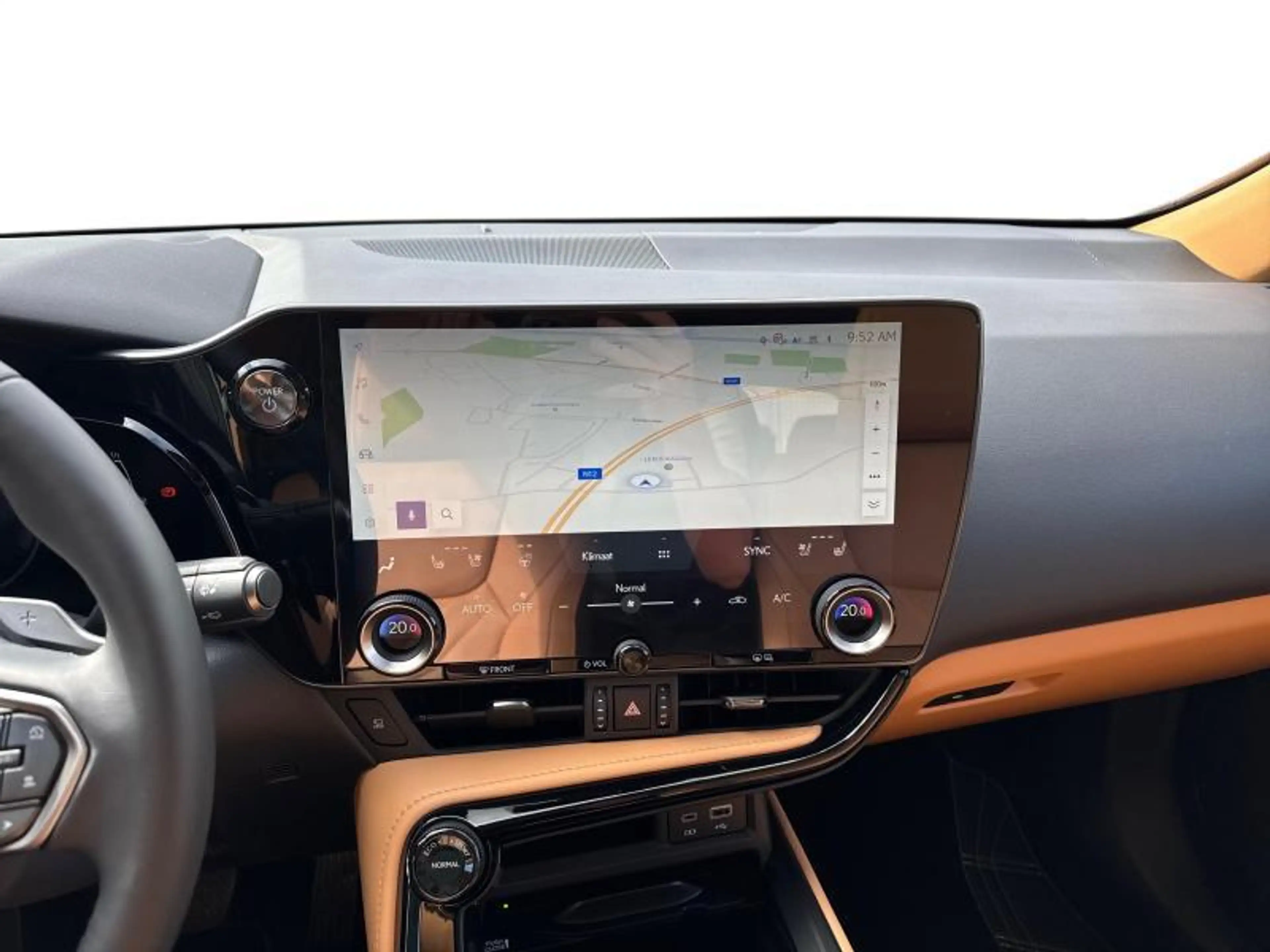 Lexus NX 450h+ Executive Line + Pano + Tow Bar — photo 11