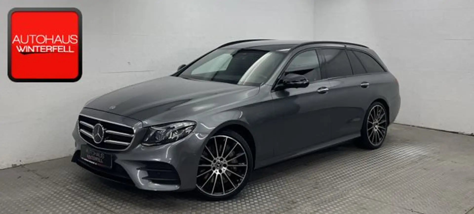 Mercedes-Benz E 400 T 4M AMG NIGHT MEMO+360+HUD+MBEAM+DISTRO+ Grau - 1