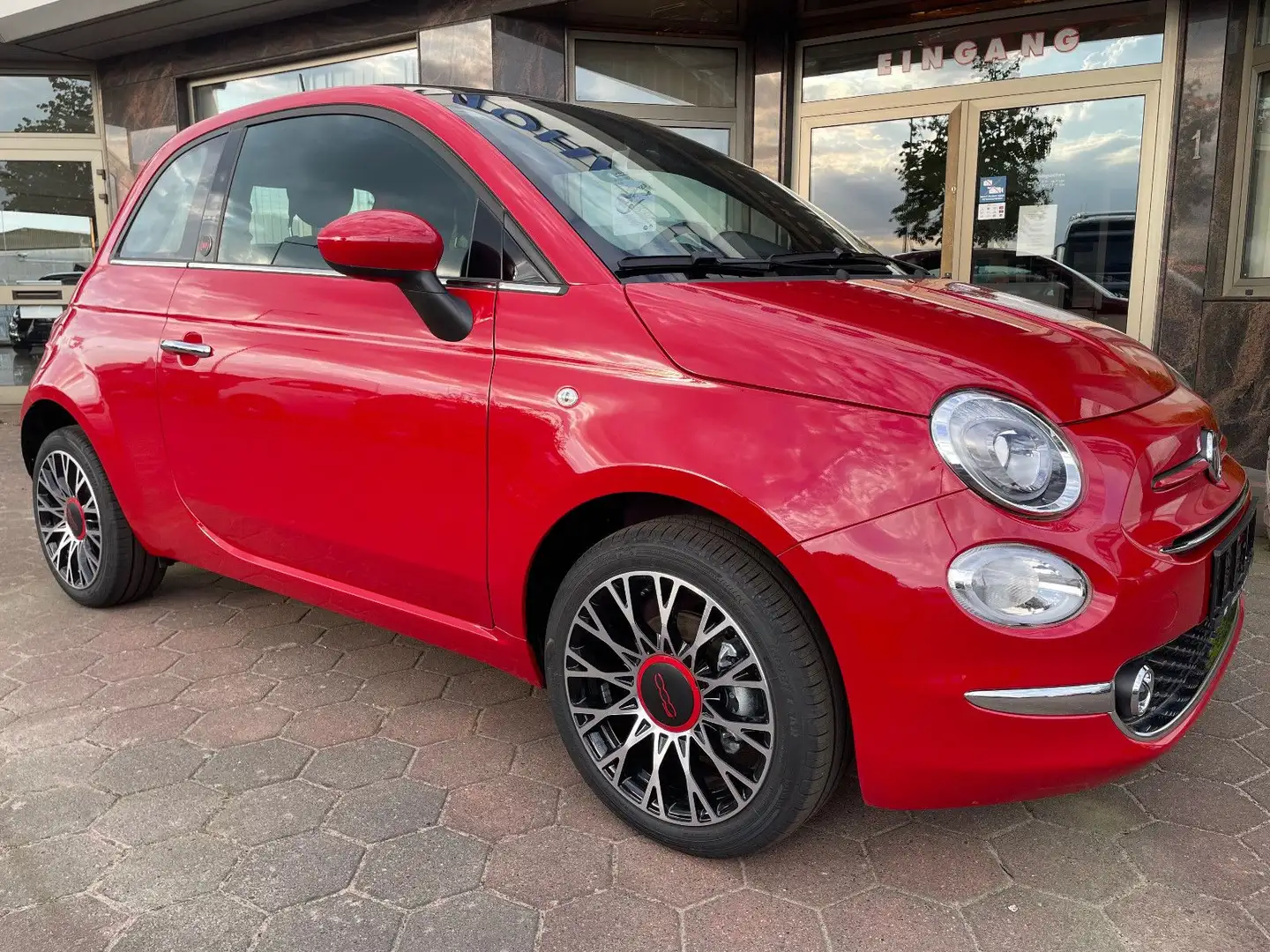 Fiat 500 Red Navi 16" LM-Felgen Rood - 2