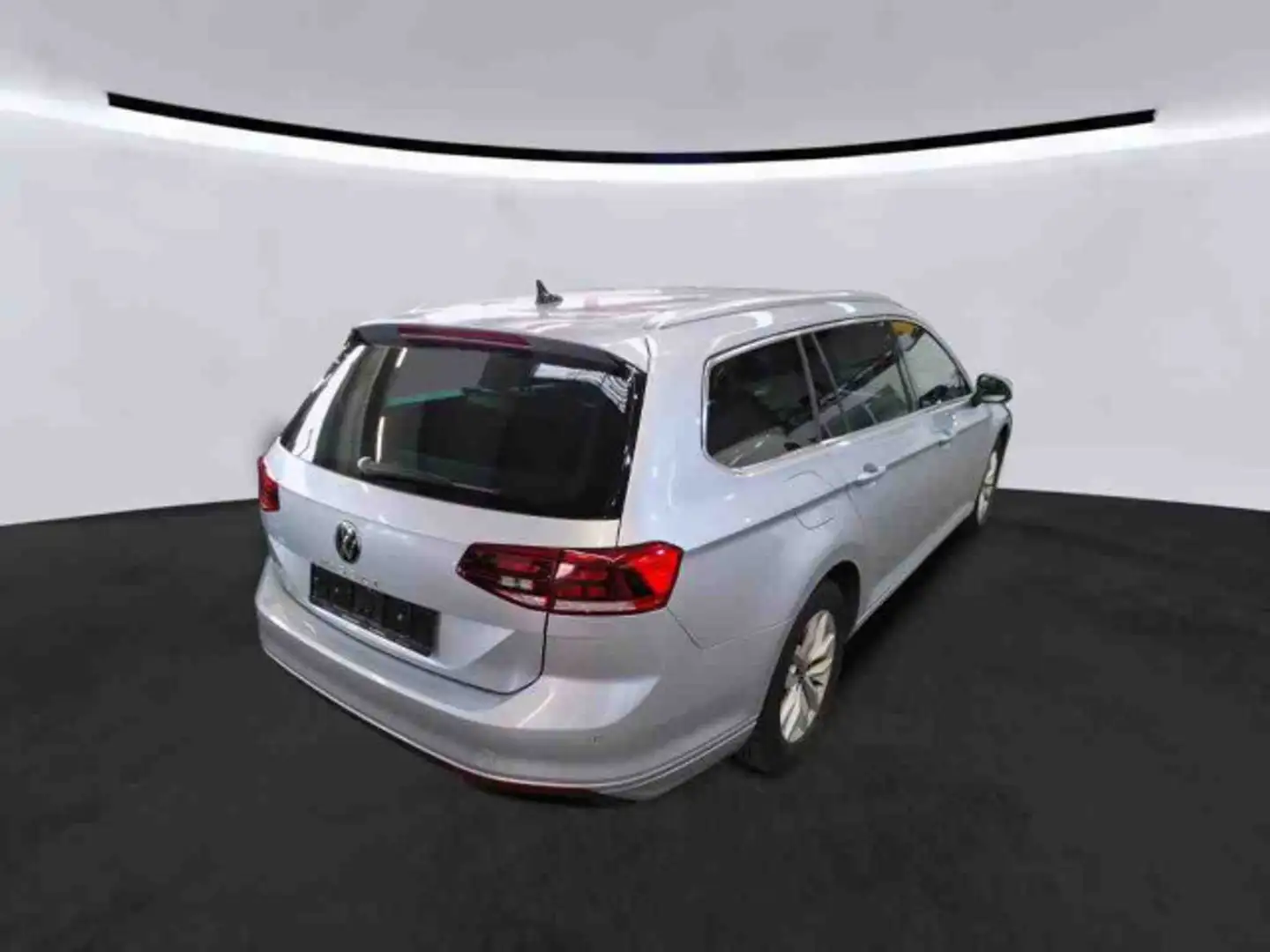 Volkswagen Passat Variant 2.0 TDI DSG Business AHK/Kamera/N Silber - 2