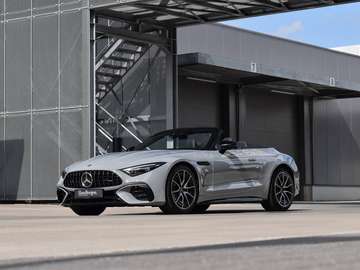 Roadster / FULL / Alpine Grey / Performance Pack  / Night Pack / High-Performance Brakes / Burmester / Massage