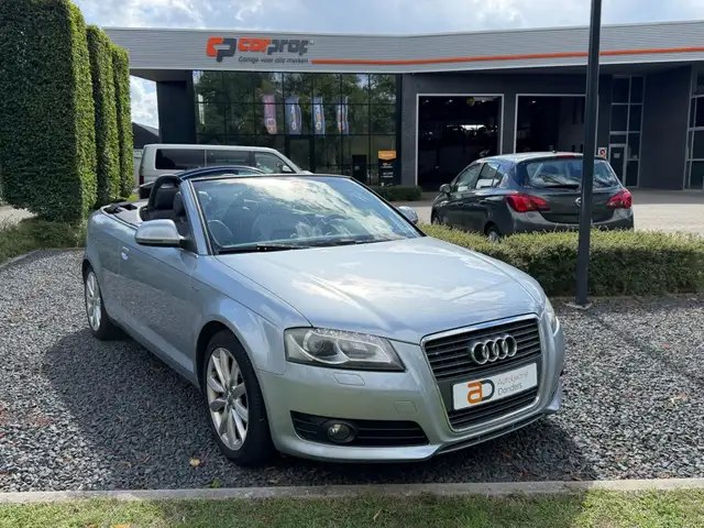 Audi Cabriolet -