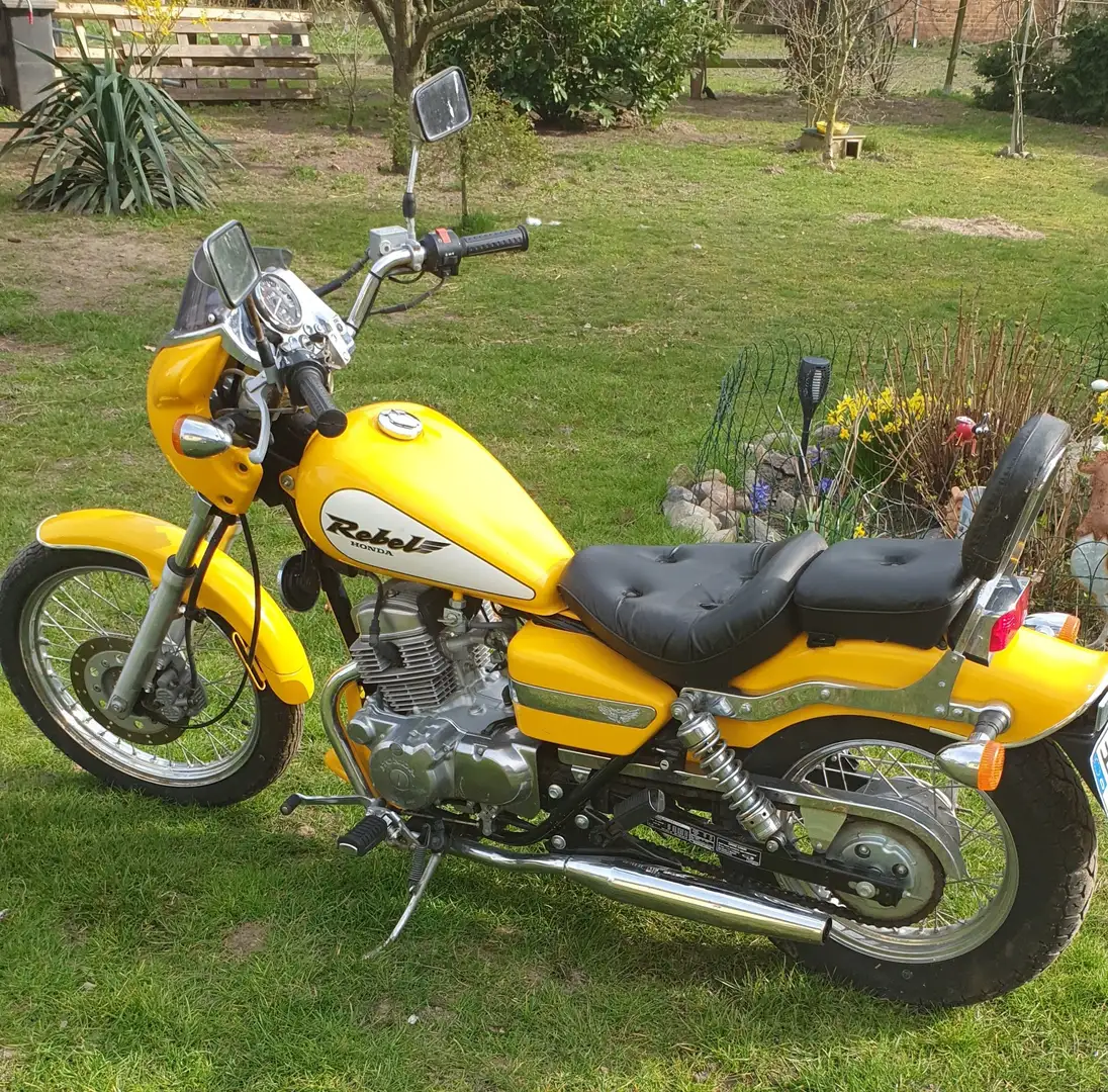 Honda CA 125 Rebel Giallo - 1