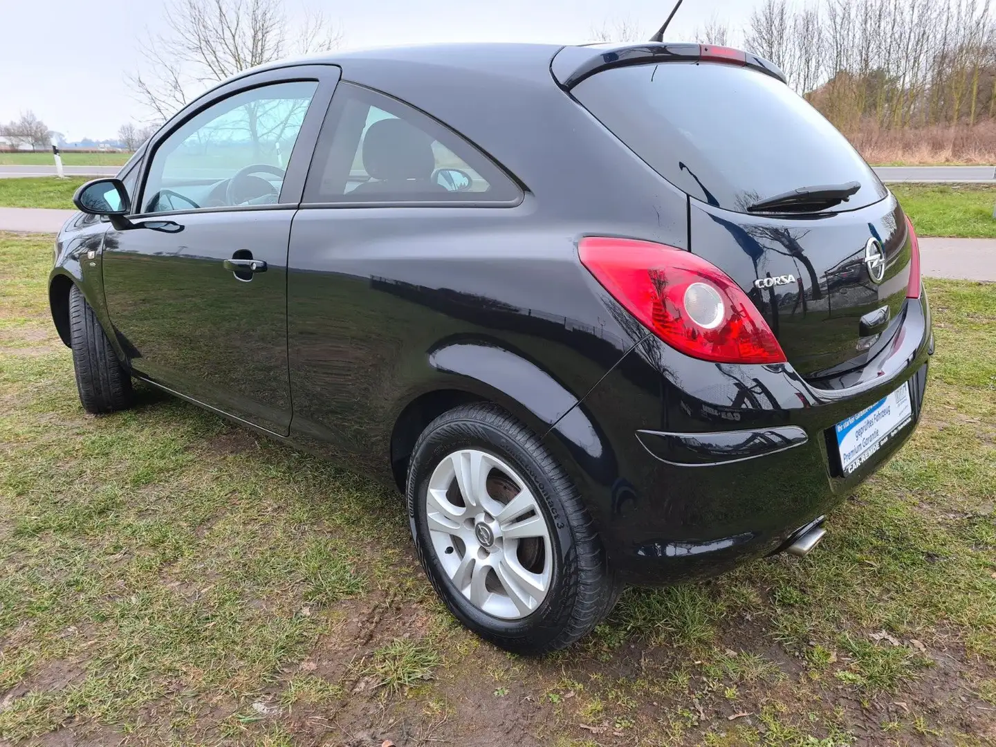 Opel Corsa D Satellite*Klma*Lichtautom*Regensensor* Zwart - 2