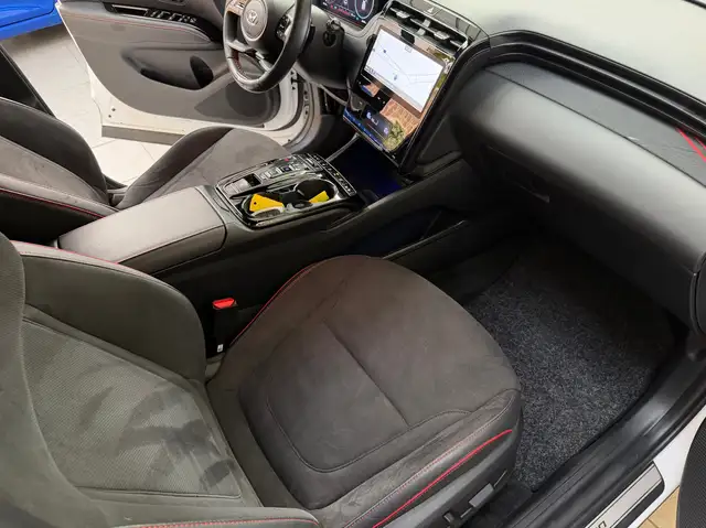 Hyundai Tucson view 17