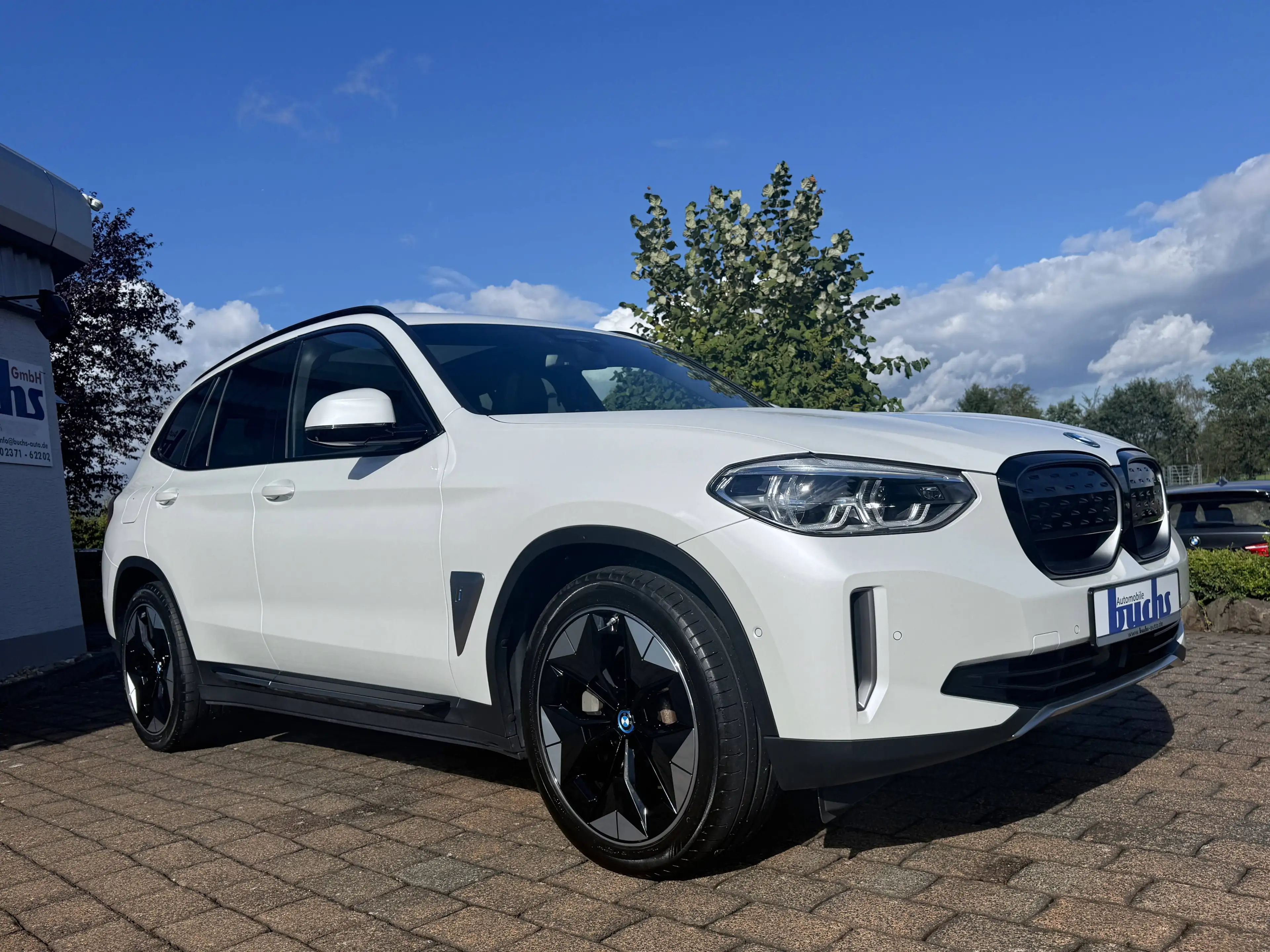 BMW iX3 Impressive AHK ACC HUD 360° Harman Kardon Leder — photo 9