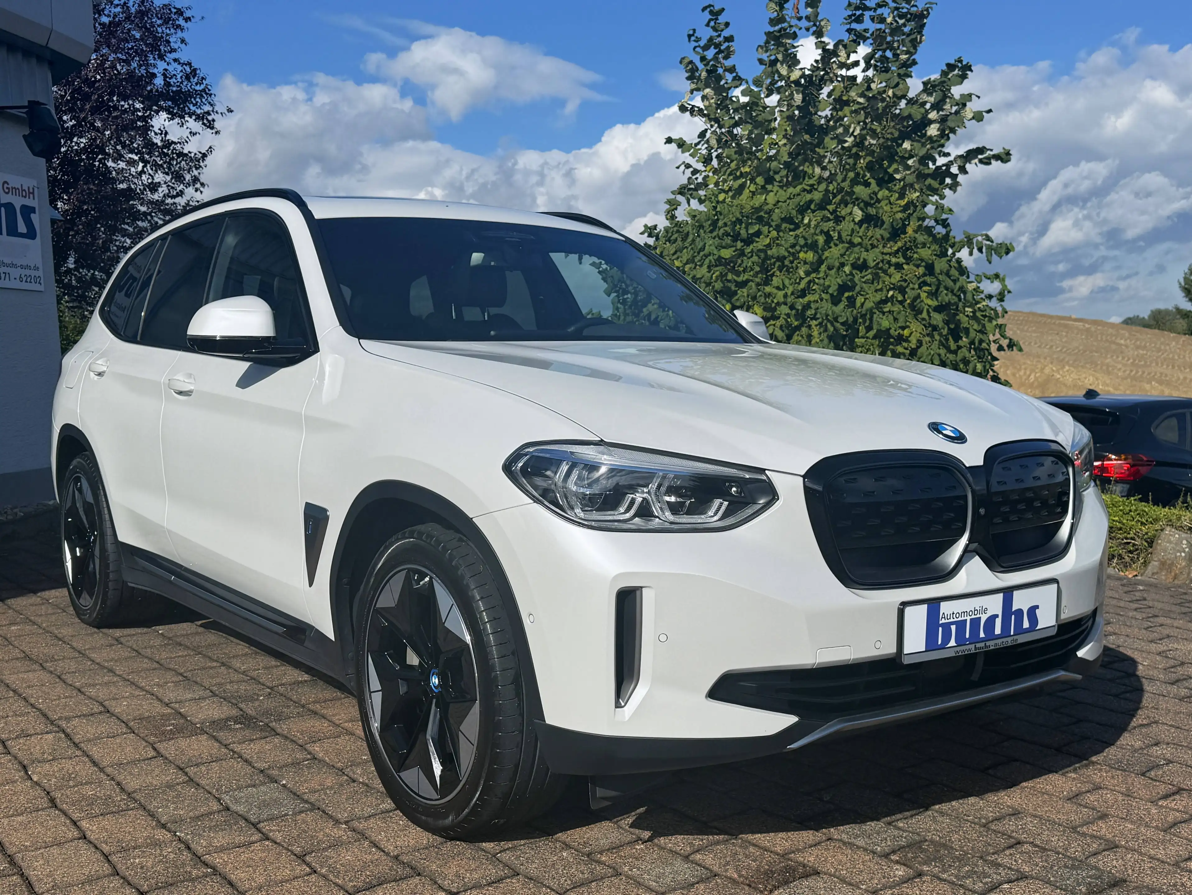BMW iX3 Impressive AHK ACC HUD 360° Harman Kardon Leder