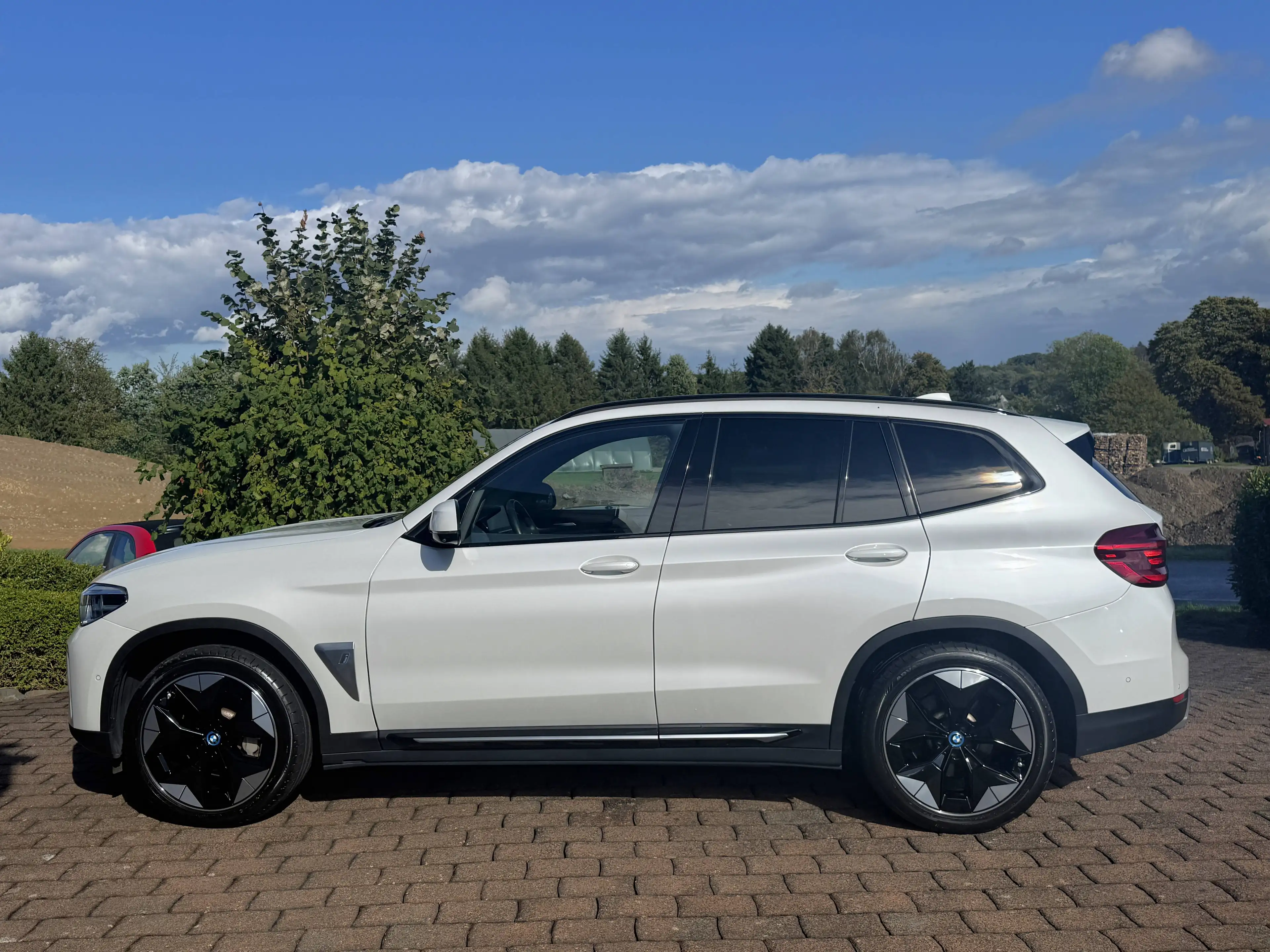 BMW iX3 Impressive AHK ACC HUD 360° Harman Kardon Leder — photo 12