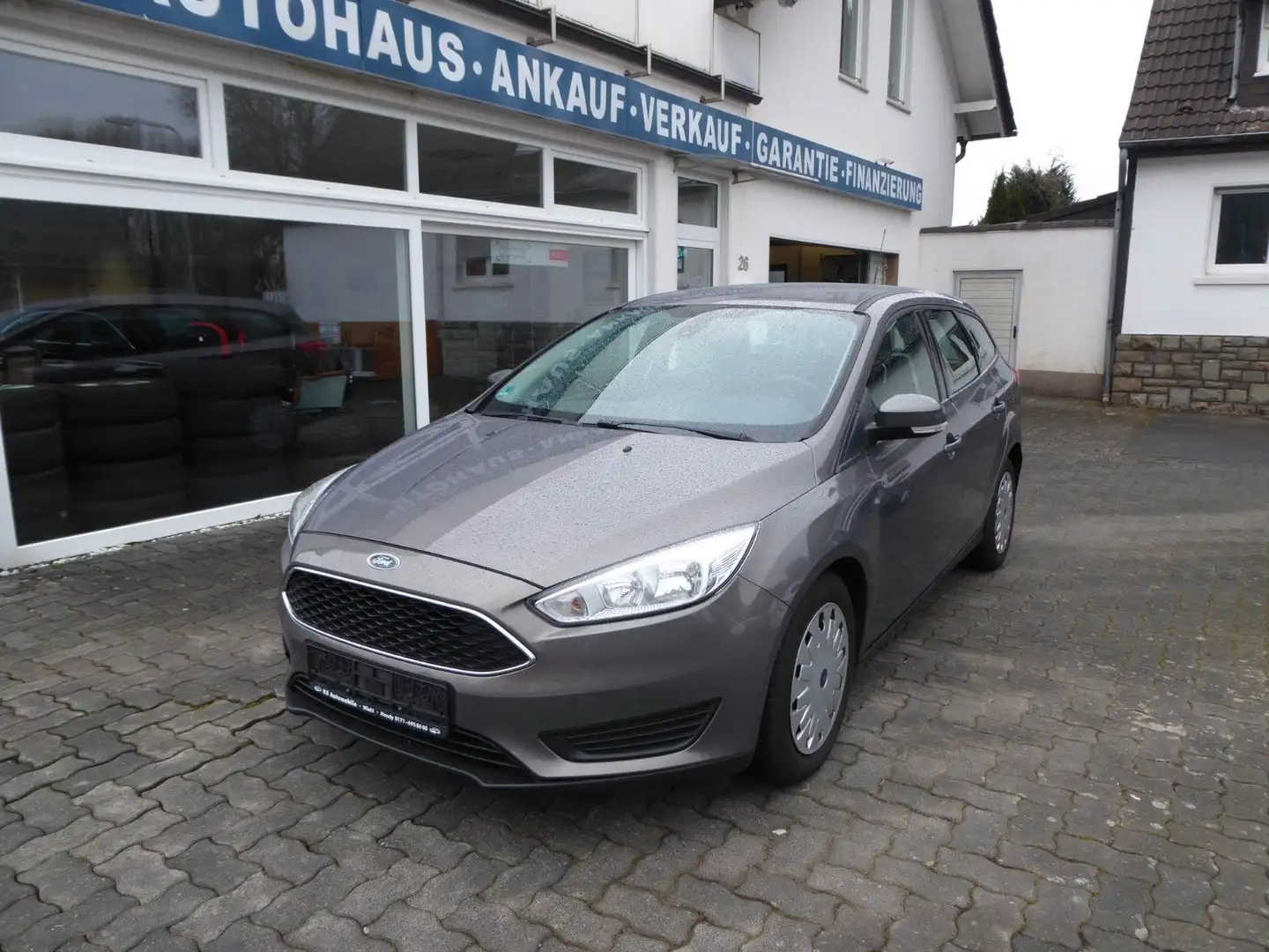 Ford Focus 1,5TDCi 77kW Trend Tur. Brun - 1