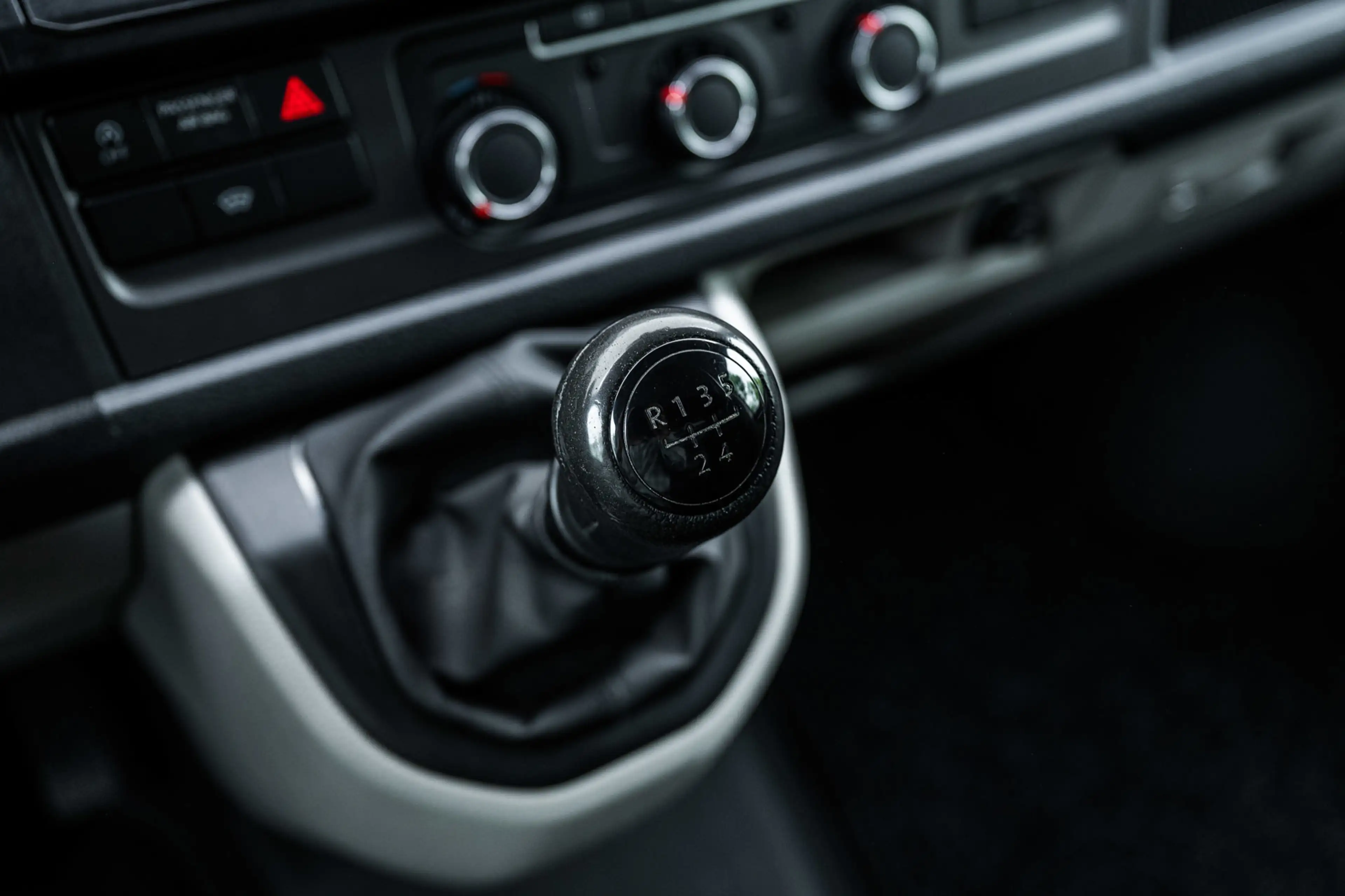 Volkswagen Transporter 2.0 TDI 102PK L1H1 |Airco|Cruise|Trekhaak| — photo 14