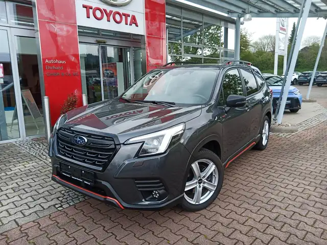 Subaru Forester Edition Exclusive Cross *8fach Bereift*