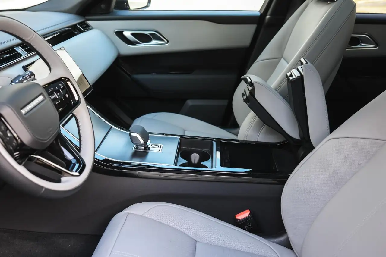 Land Rover Range Rover Velar снимка Land Rover Range Rover Velar