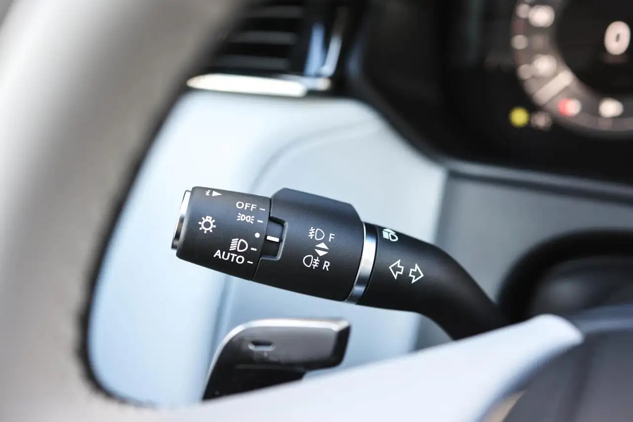 Land Rover Range Rover Velar снимка Land Rover Range Rover Velar