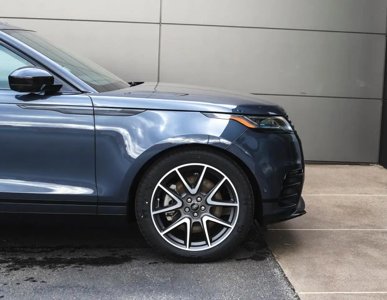 Land Rover Range Rover Velar снимка Land Rover Range Rover Velar