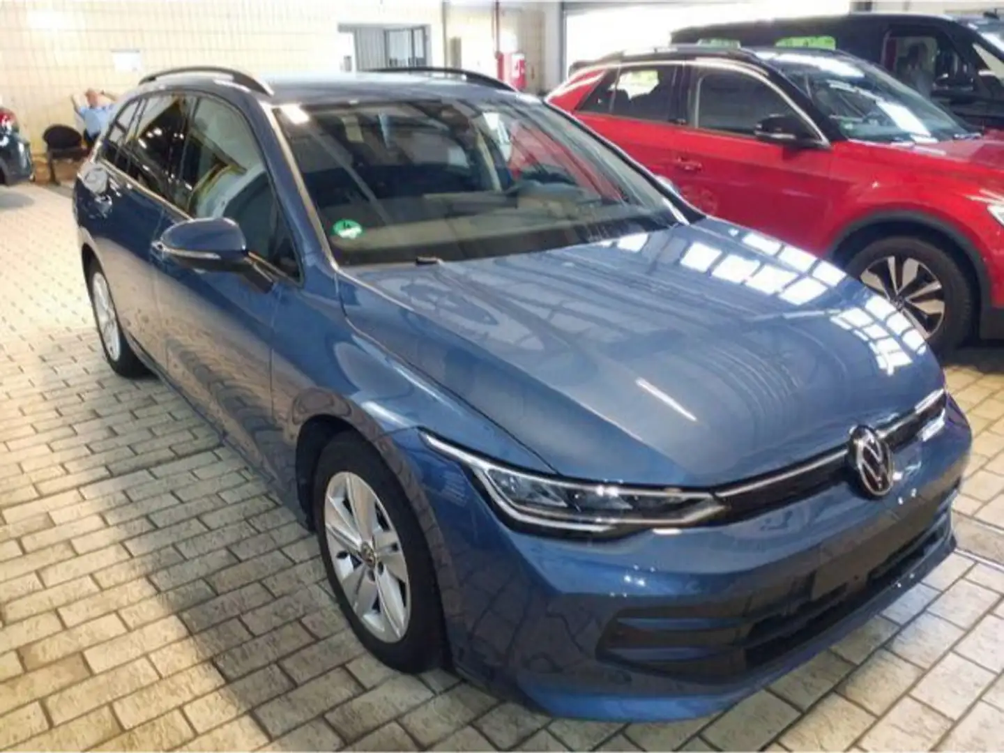 Volkswagen Golf Variant Golf VIII Variant 1.5 TSI Life Navi LED DAB+ Fro Blau - 1
