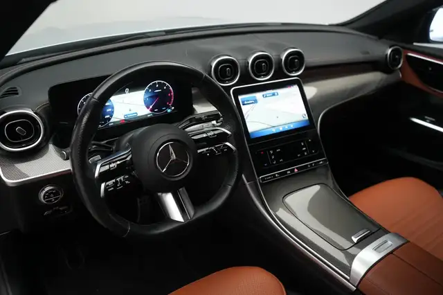 Mercedes-Benz C-Class view 13