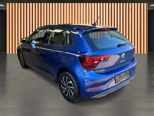 Volkswagen Polo view 7