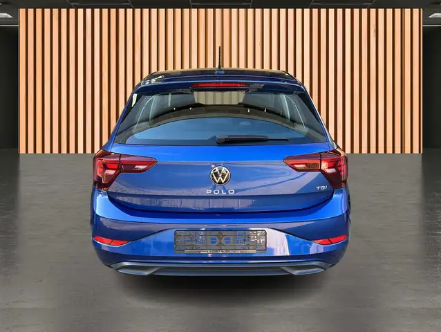 Volkswagen Polo view 6