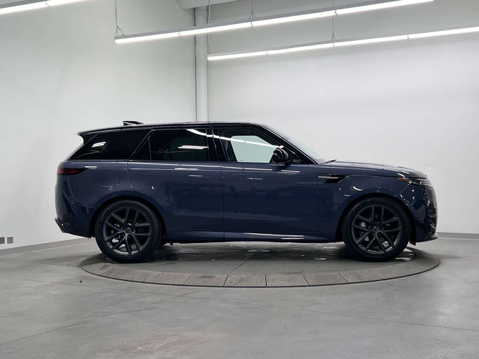 2025 Land Rover Range Rover Sport P400 DYNAMIC HSE thumb 8