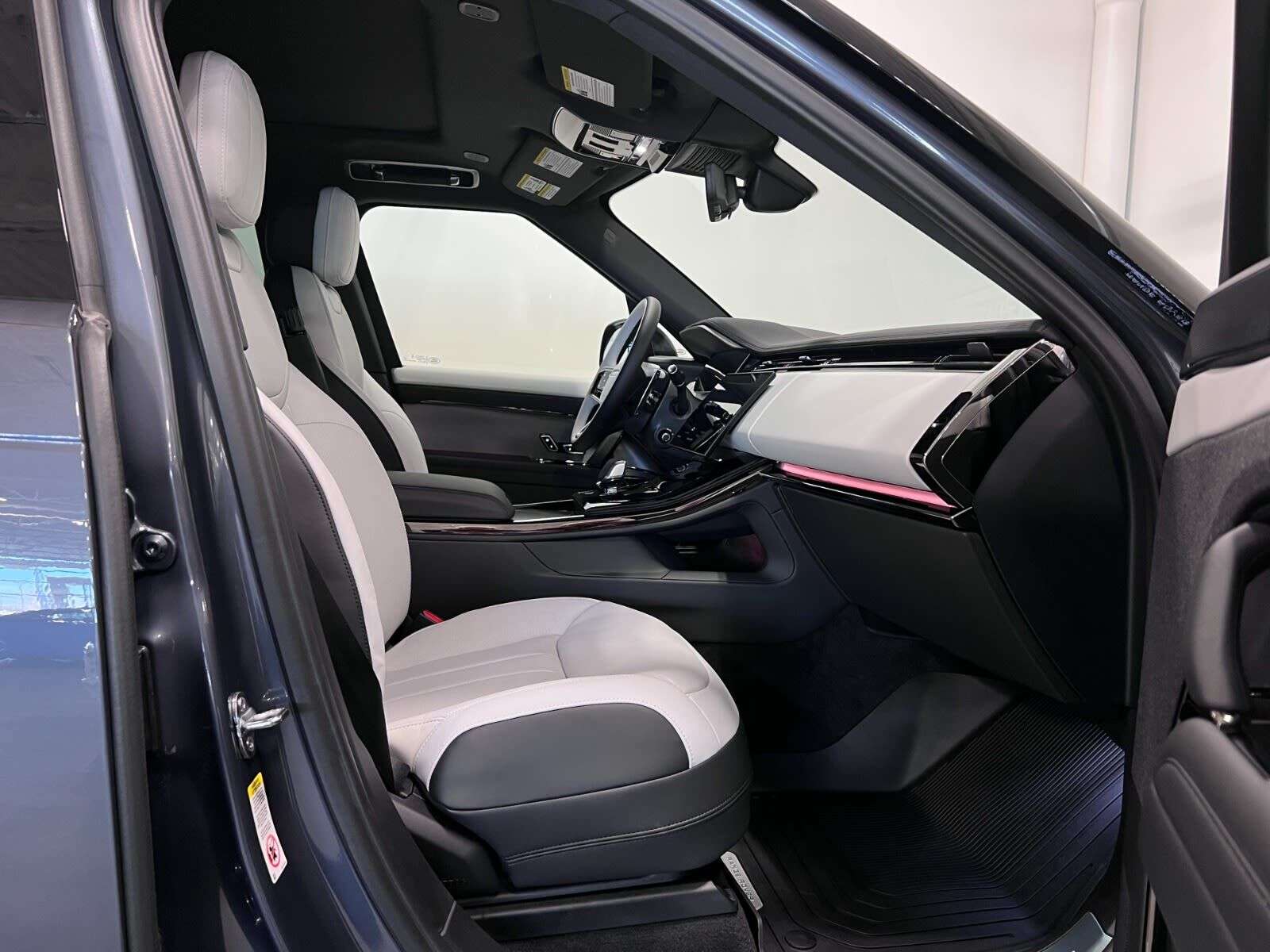 2025 Land Rover Range Rover Sport P400 DYNAMIC HSE thumb 6