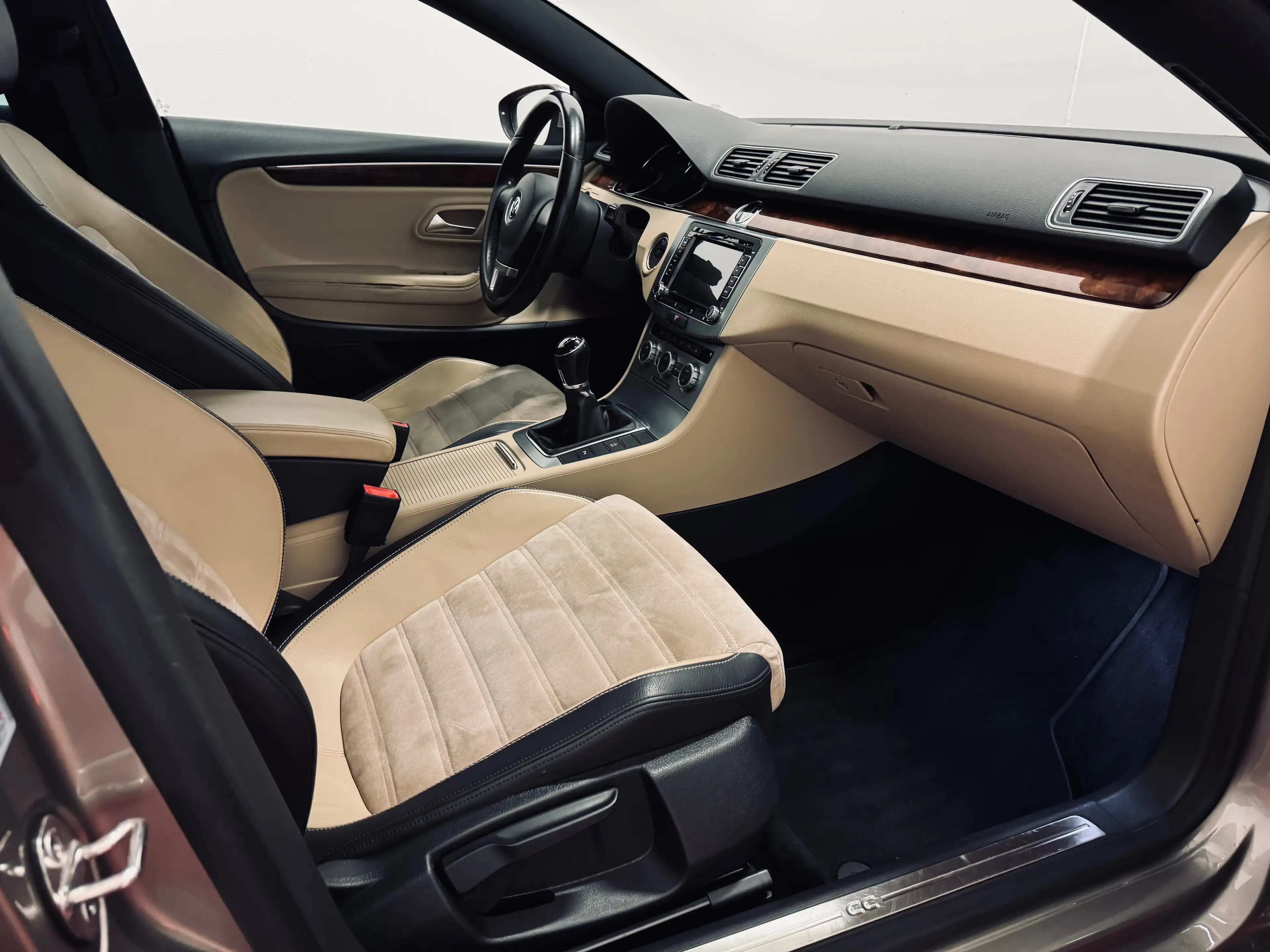 Volkswagen CC Basis BlueTDI — photo 15