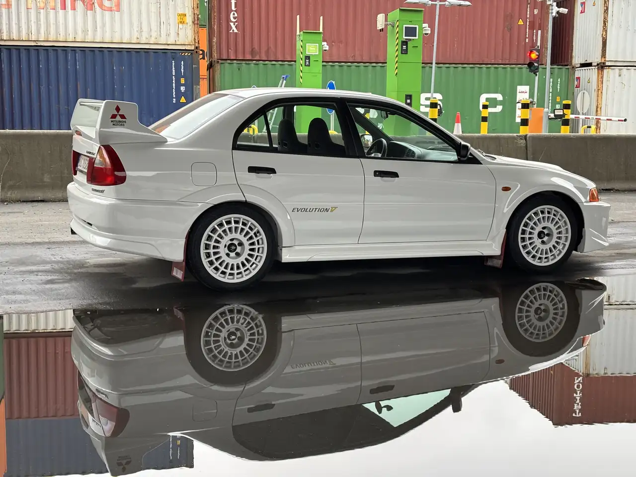 Mitsubishi Lancer Evo 5 RS | Europe Delivered LHD, foto 4