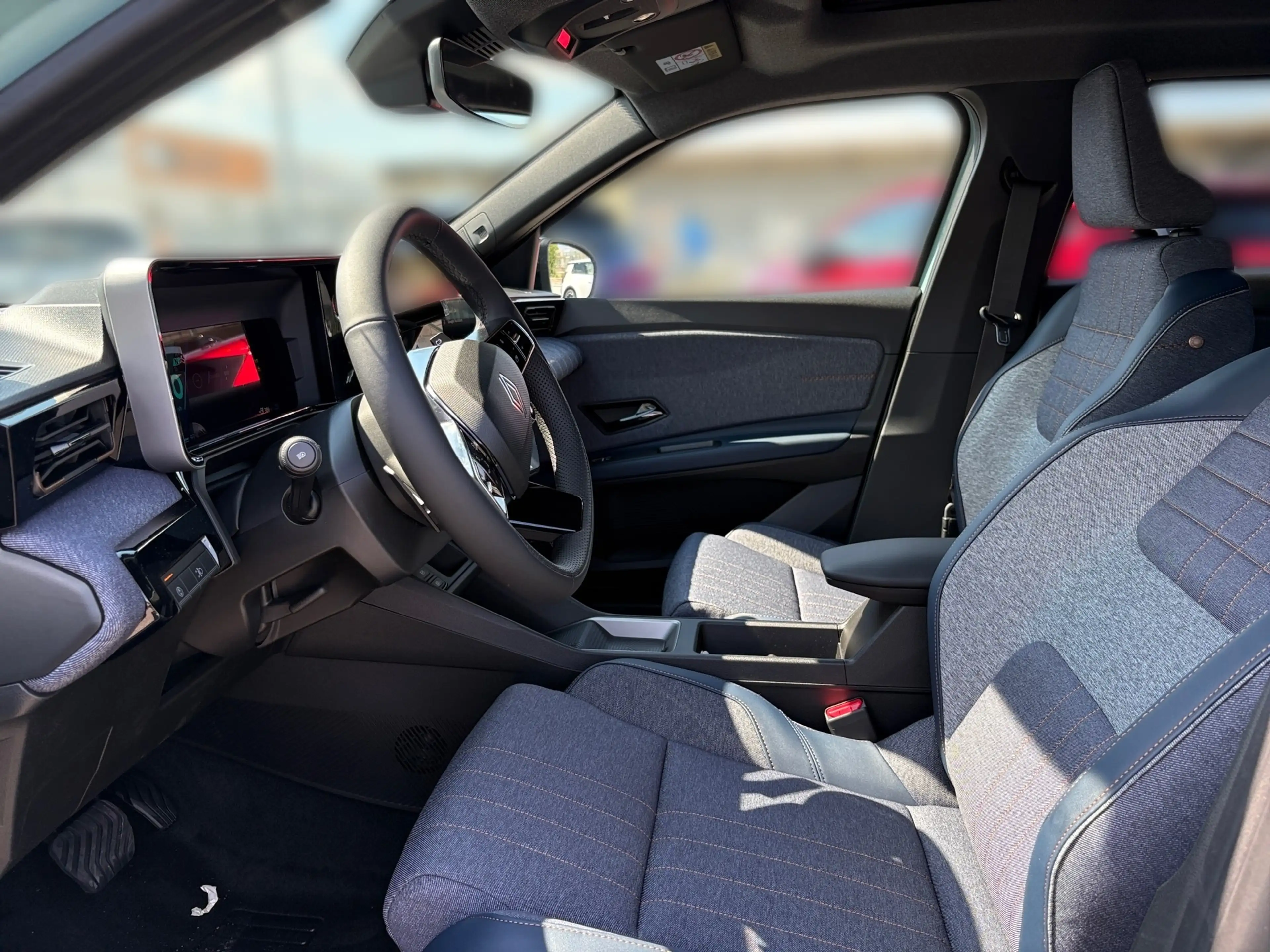 Renault R 4 RENAULT 4 E-TECH Techno 150 PS comfort range — photo 12