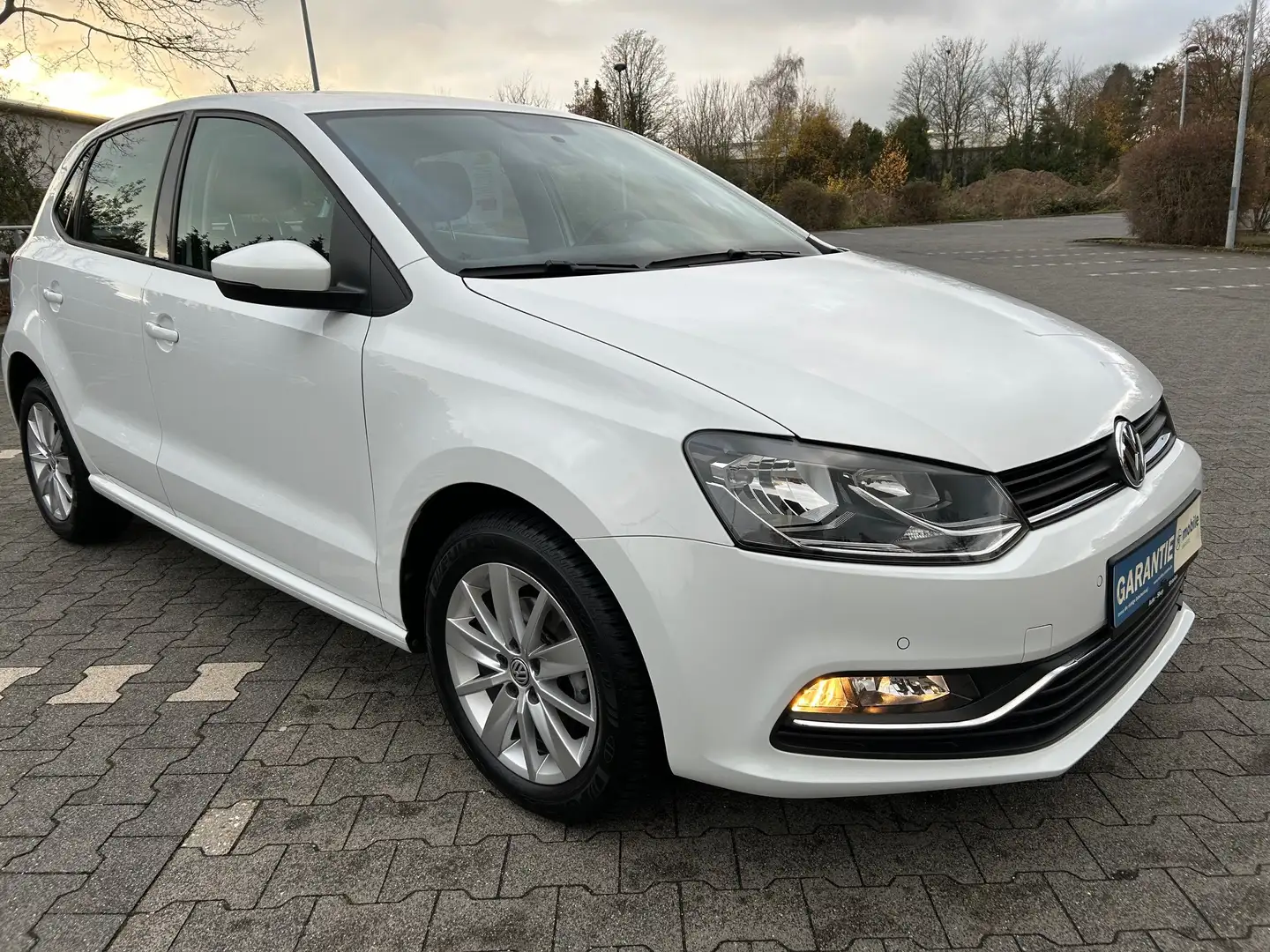 Volkswagen Polo Polo V 5-Türer 1.2TSI AUTOMATIK*KLIMA*PDC*ALU* Bianco - 2