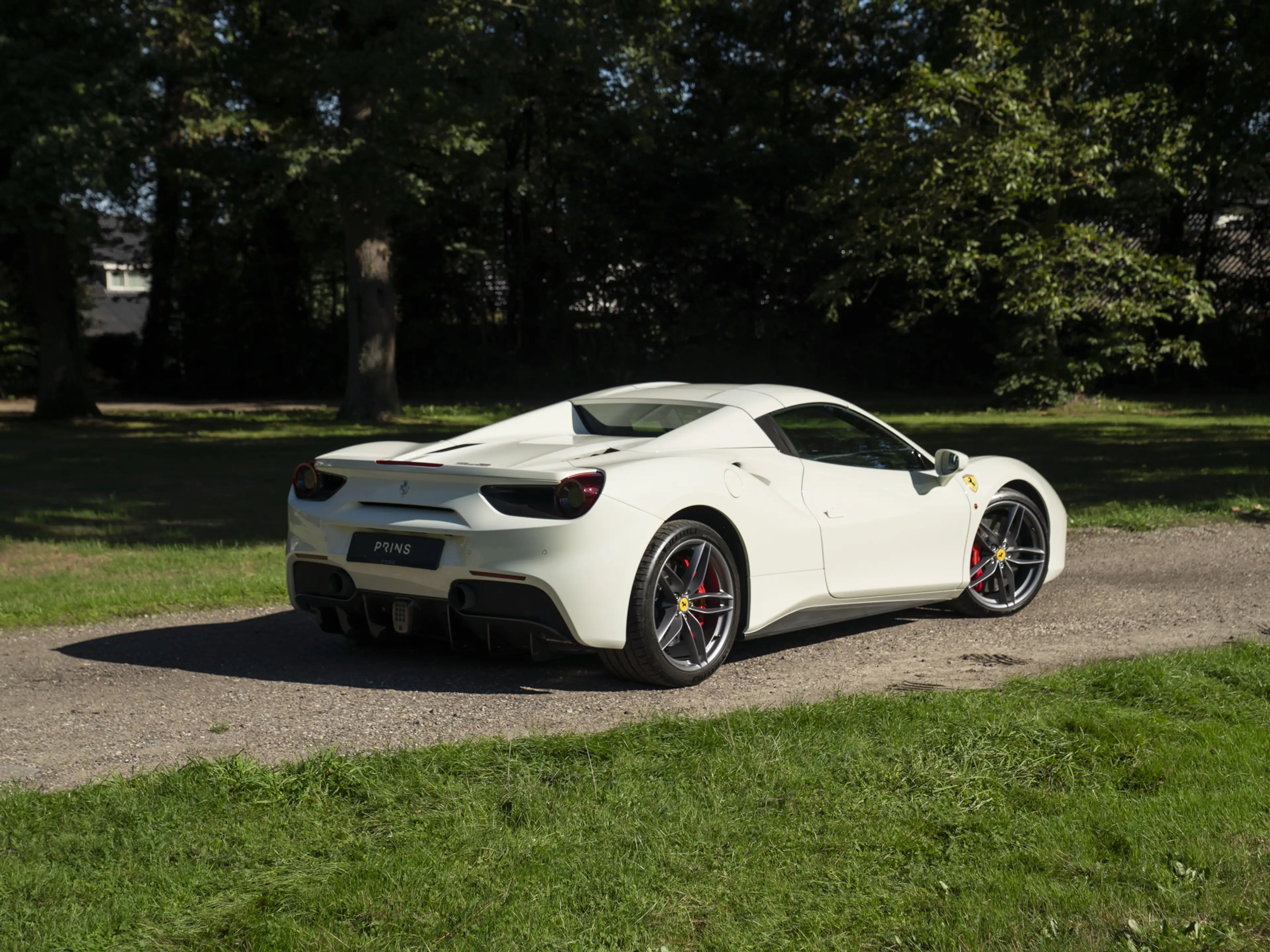 Ferrari 488 3.9 Spider HELE | Carbon ext. | New Power 06-2028 — photo 45